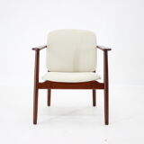 1960s Børge Mogensen Teak Armchair Model 165 Produced by Søborg Møbelfabrik, Denmark