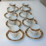 16-piece serving consisting of 8 cups and 8 subcups