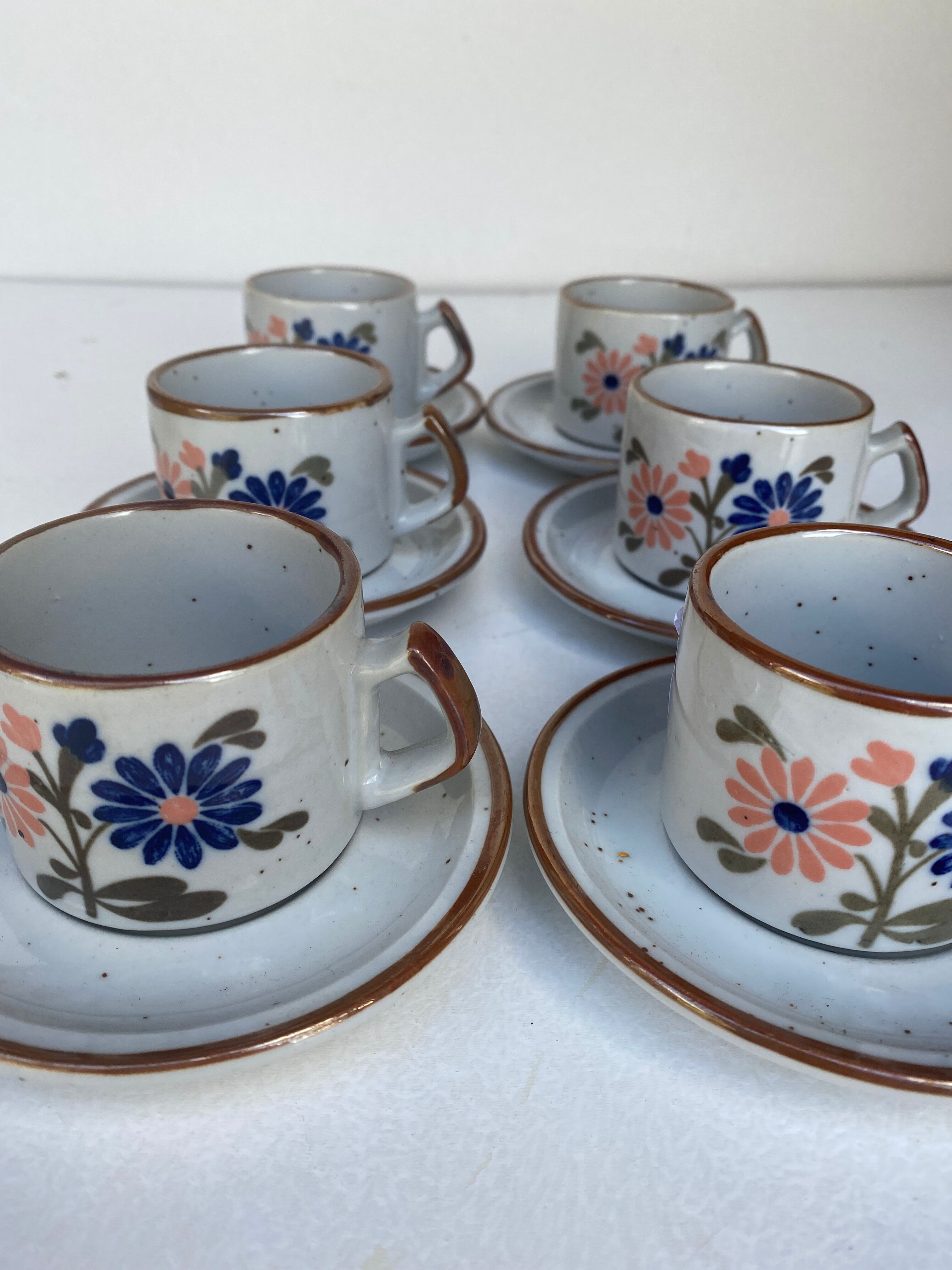 Vintage sandstone coffee cups