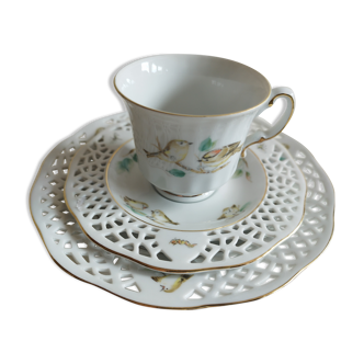 Tasse et assiette à gâteau en porcelaine décor oiseaux