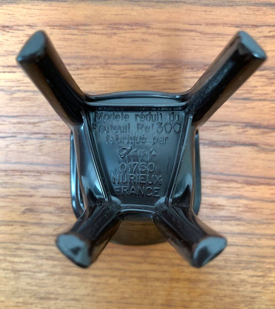 300 Monobloc Decorative Chairs Small by Henry Massonnet for Stamp, France, 1970s, Set of 5