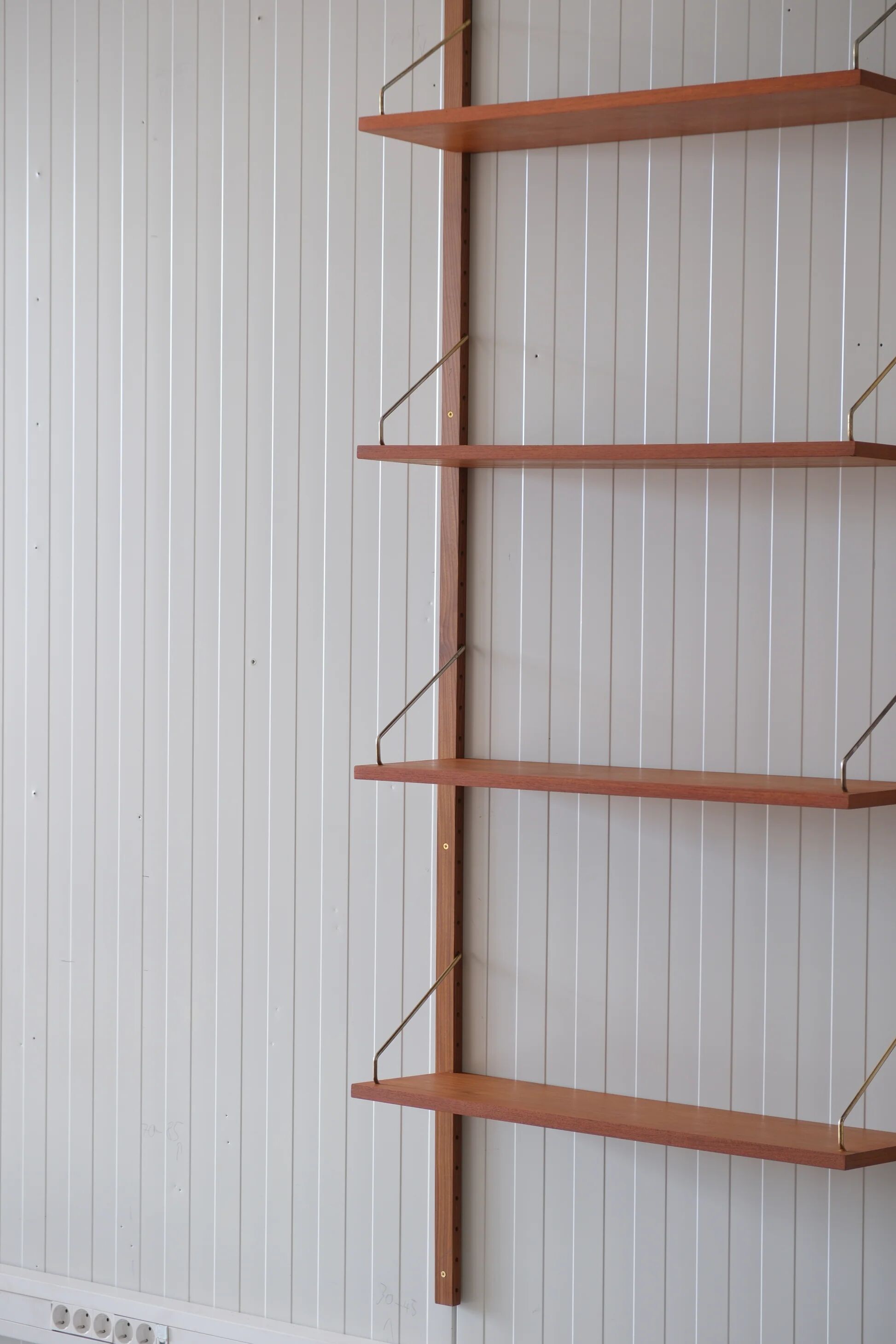 Poul Cadovius Royal Wall System