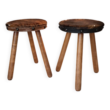 Pair of brutalist tripod stools from the 1950s/1960s.