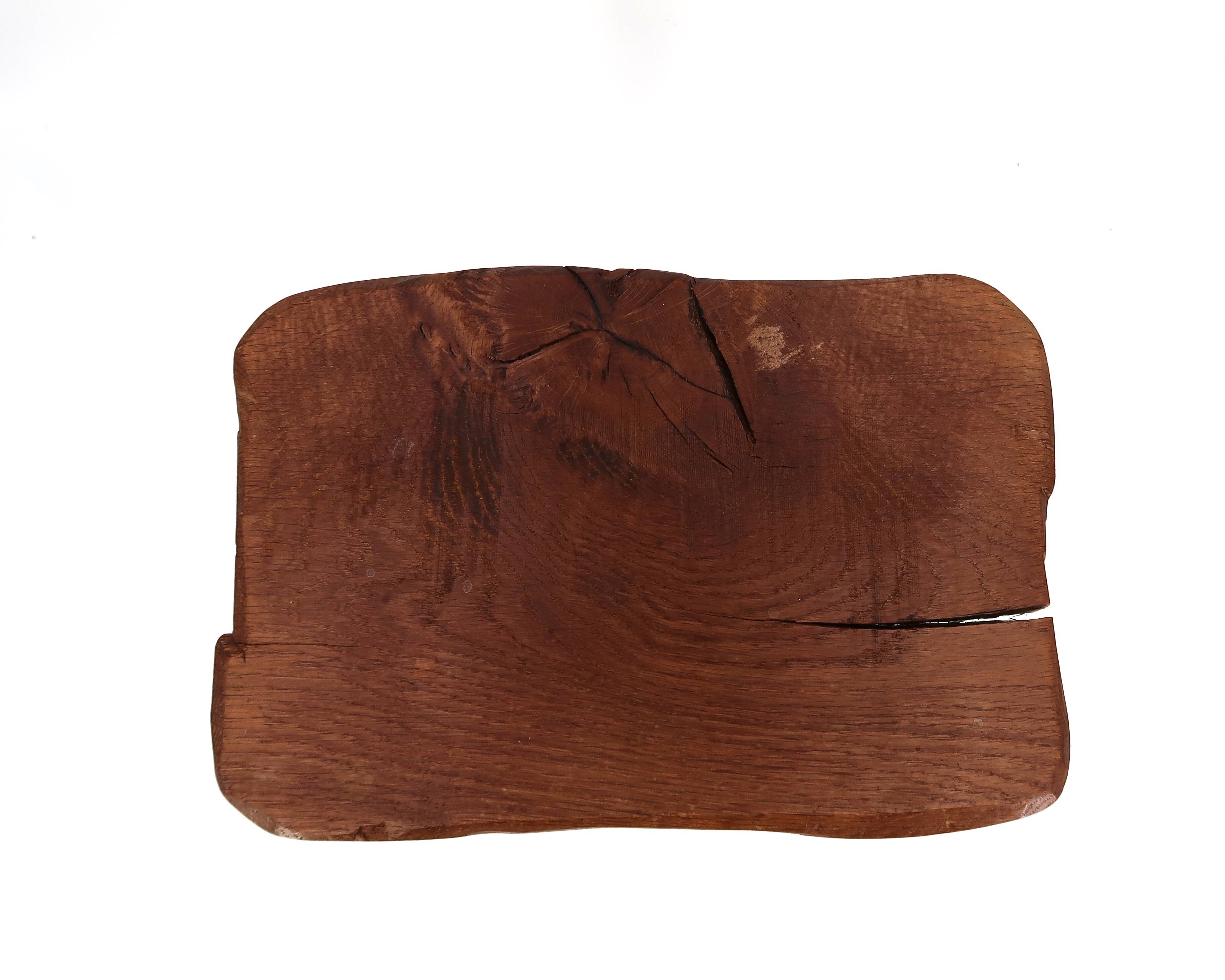 Brutalist tripod stool in wood, 1950s mountain folk art.