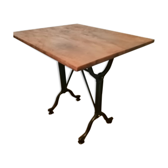 Table bistrot
