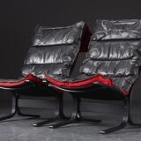 Vintage Siesta armchair and ottoman in black leather with red backrest by Ingmar Relling
