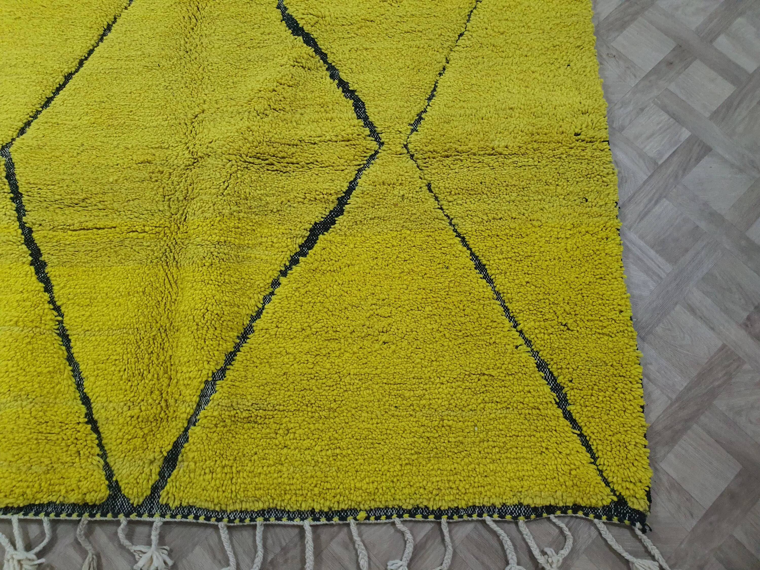 Handmade pure wool Moroccan rug 2.5x1.5 m