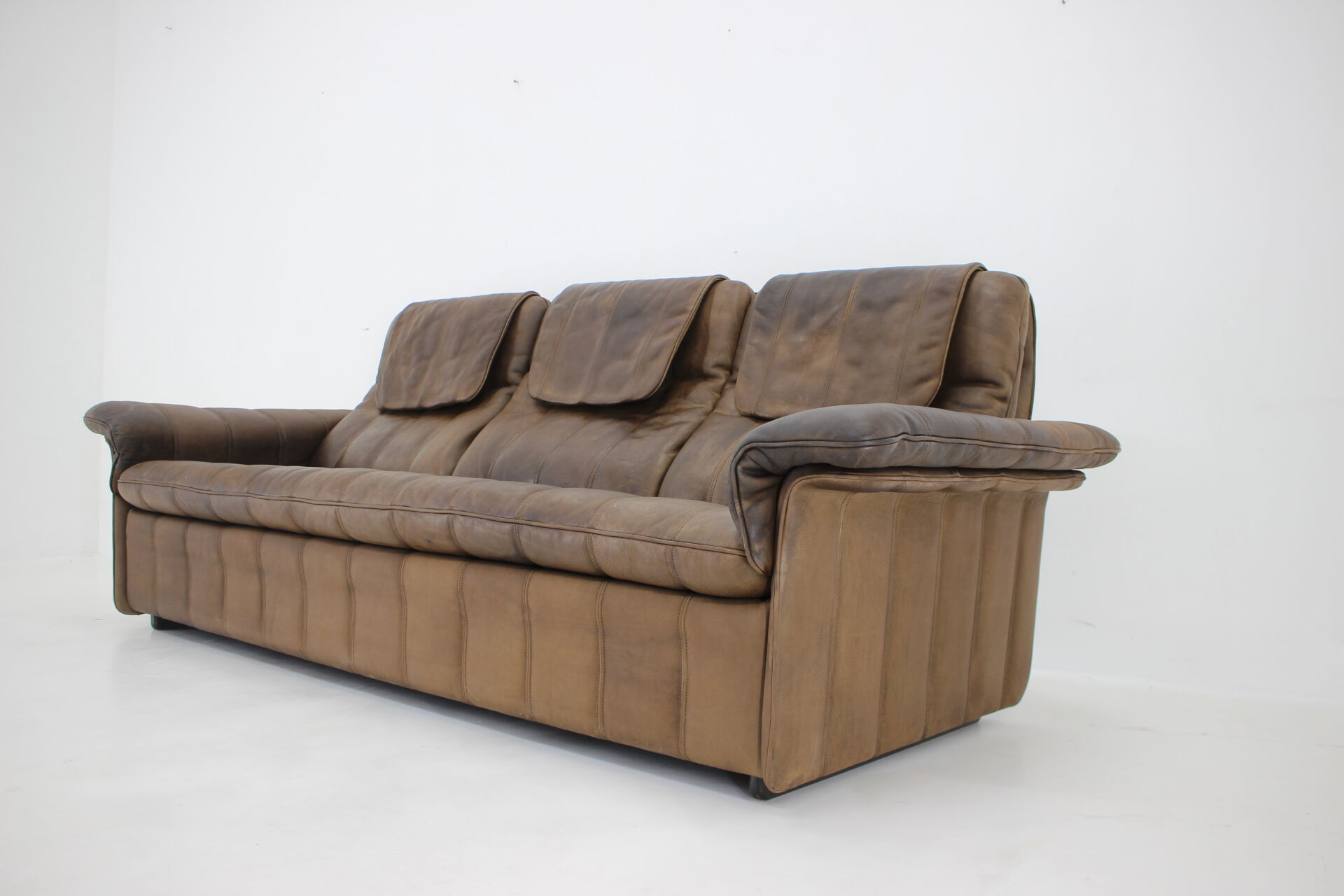 1980s De Sede Brown Leather Sofa, Switzerland