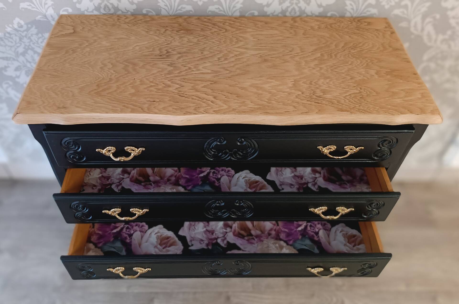 Louis XV style commode