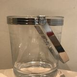 Former ice bucket with serious edging