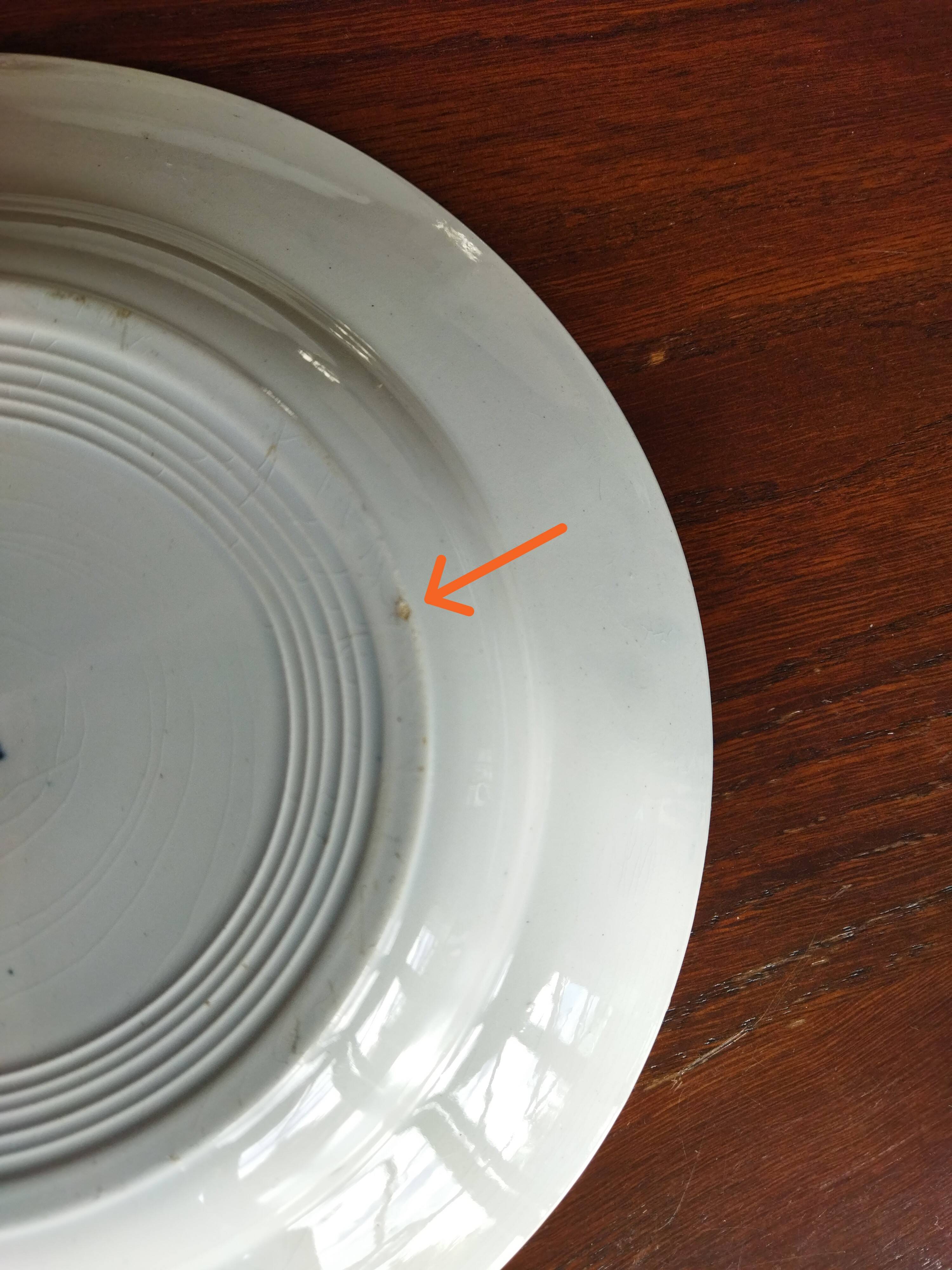 6 St Amand "Jane" iron clay soup plates