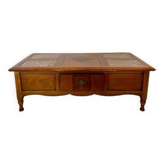 Table basse rectangulaire en bois massif