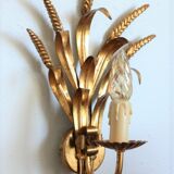 Applies "wheat sheaf" gold metal
