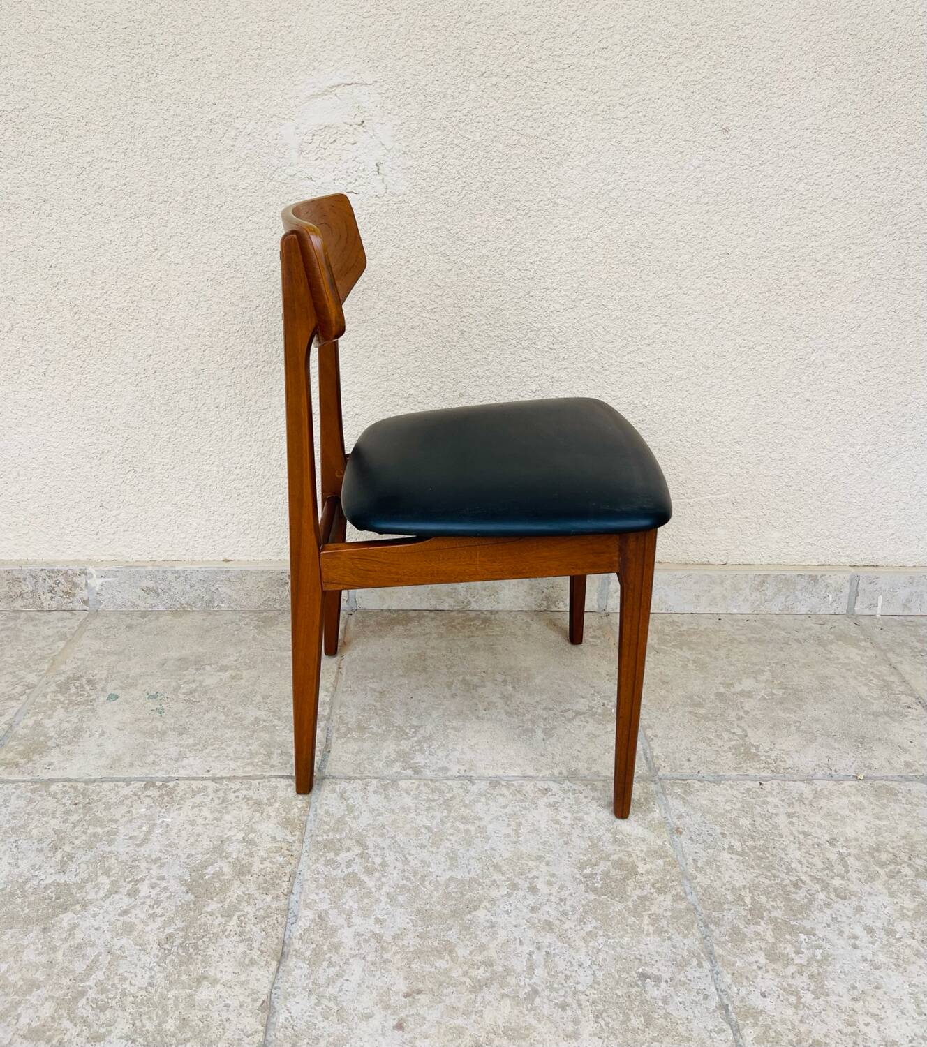 Scandinavian teak chair