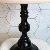 Table lamp in black lacquered turned wood.