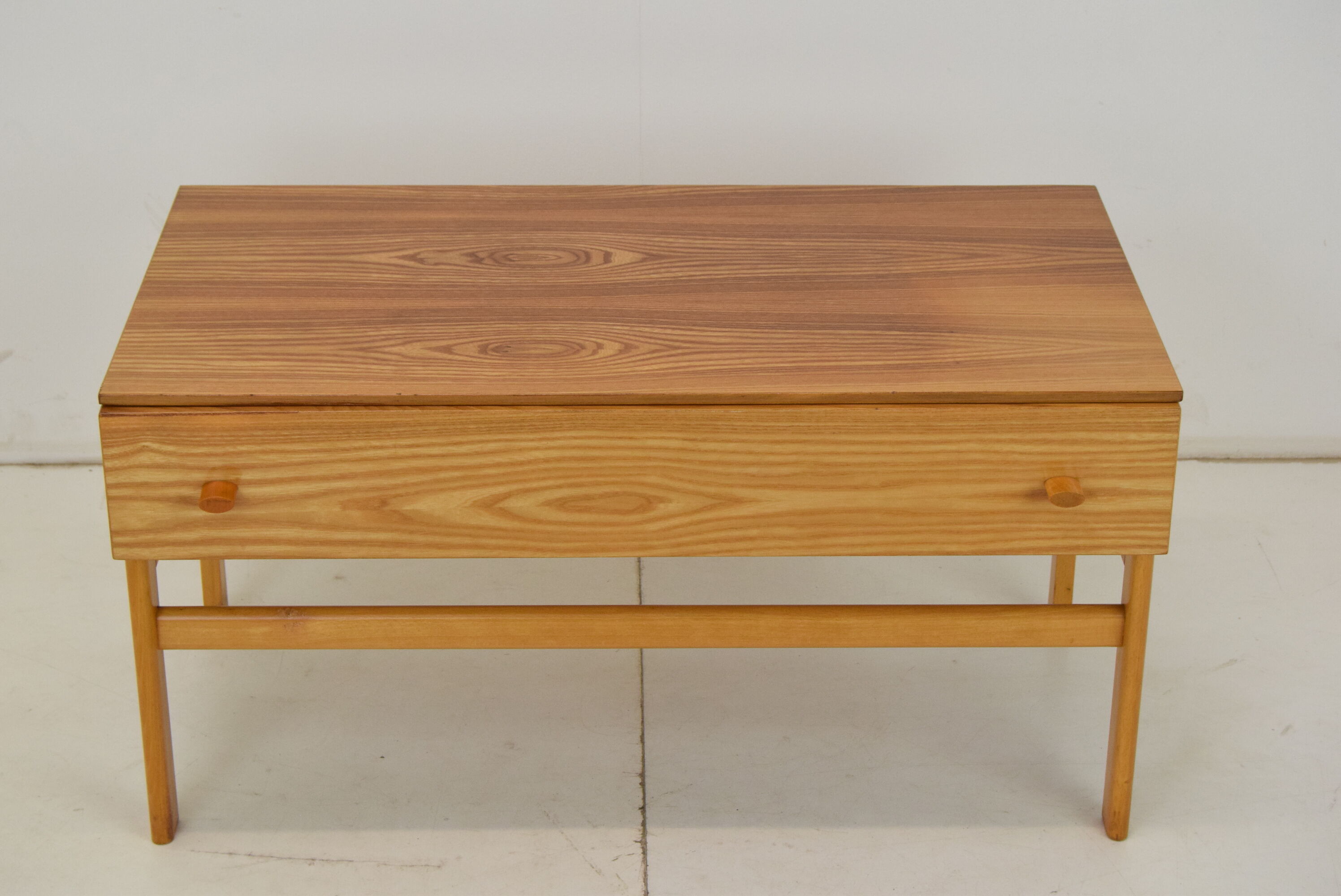 Mid-century Drawer cabinet ,Jitona,1970's.