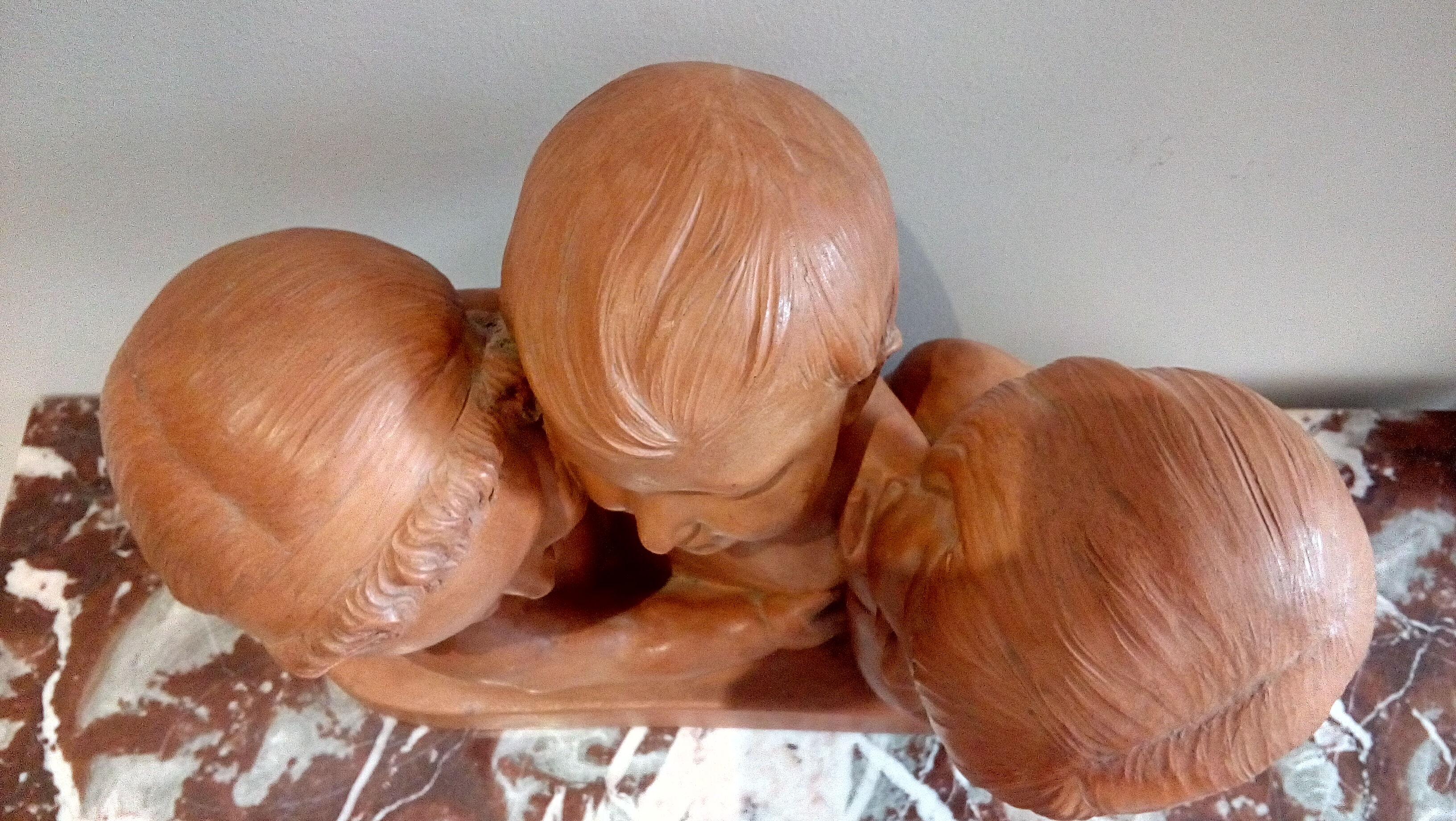 Bust trio of children terracotta of Sorgel