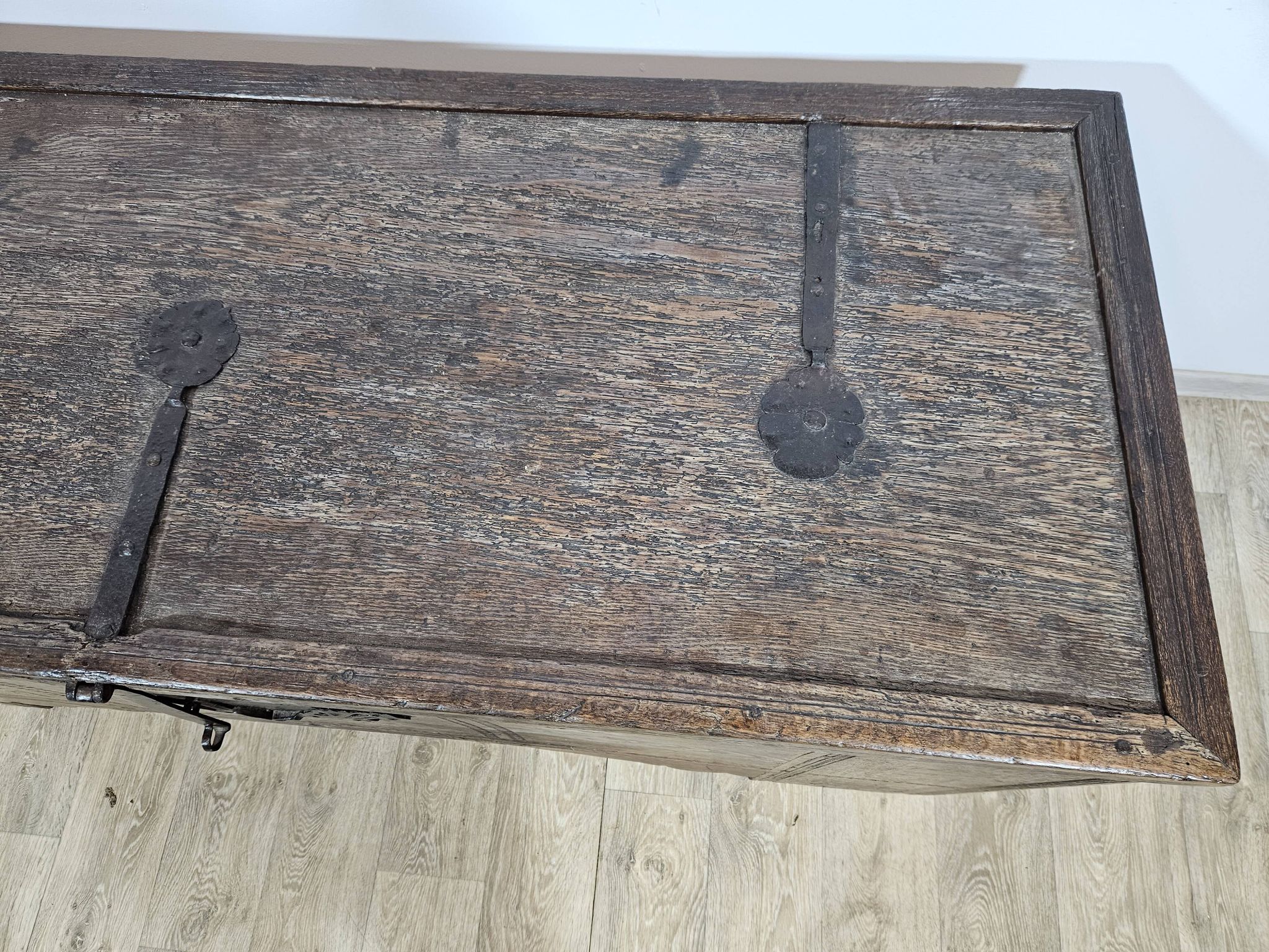 Gothic Chest 15th century