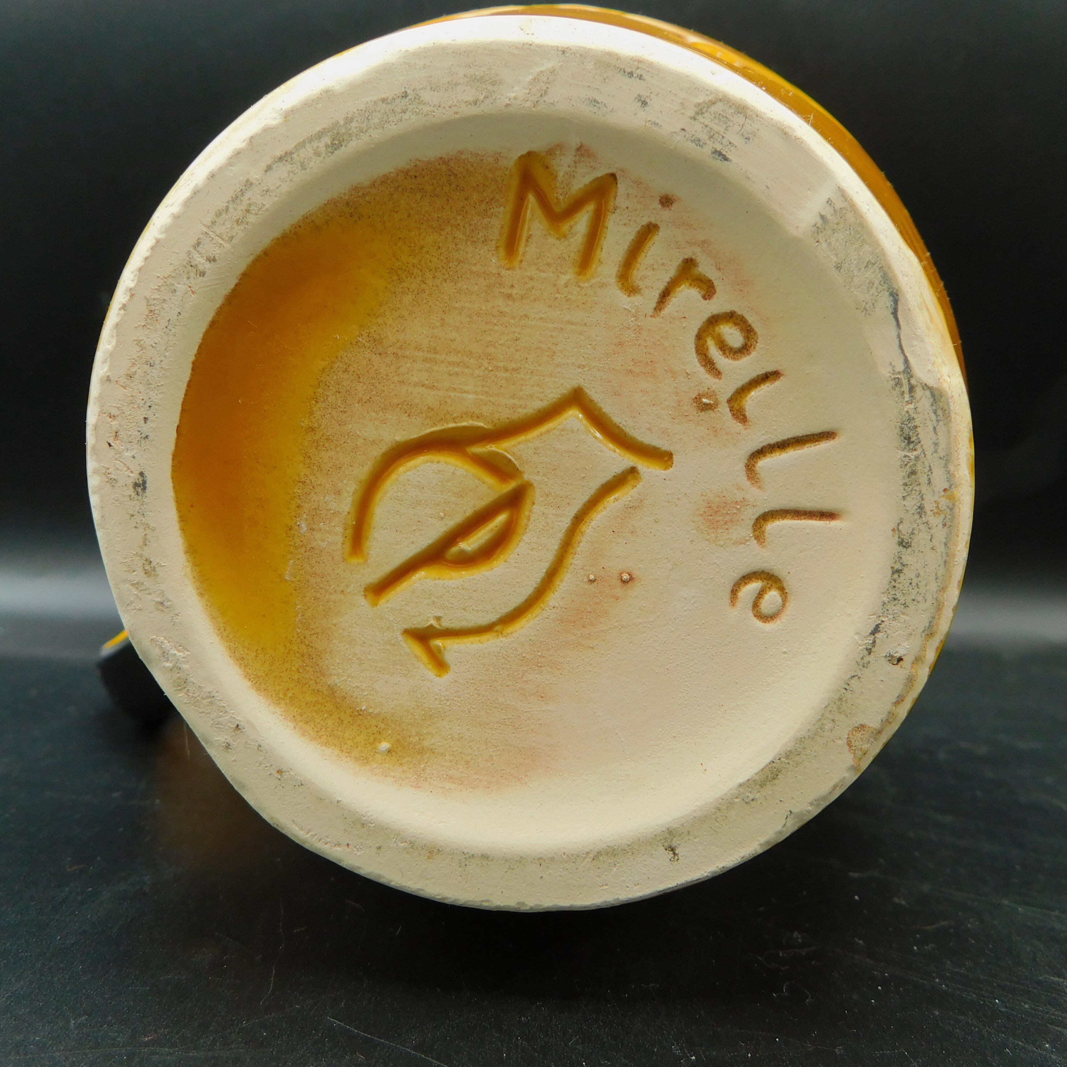 Pitcher Le Poet-Laval model Mireille