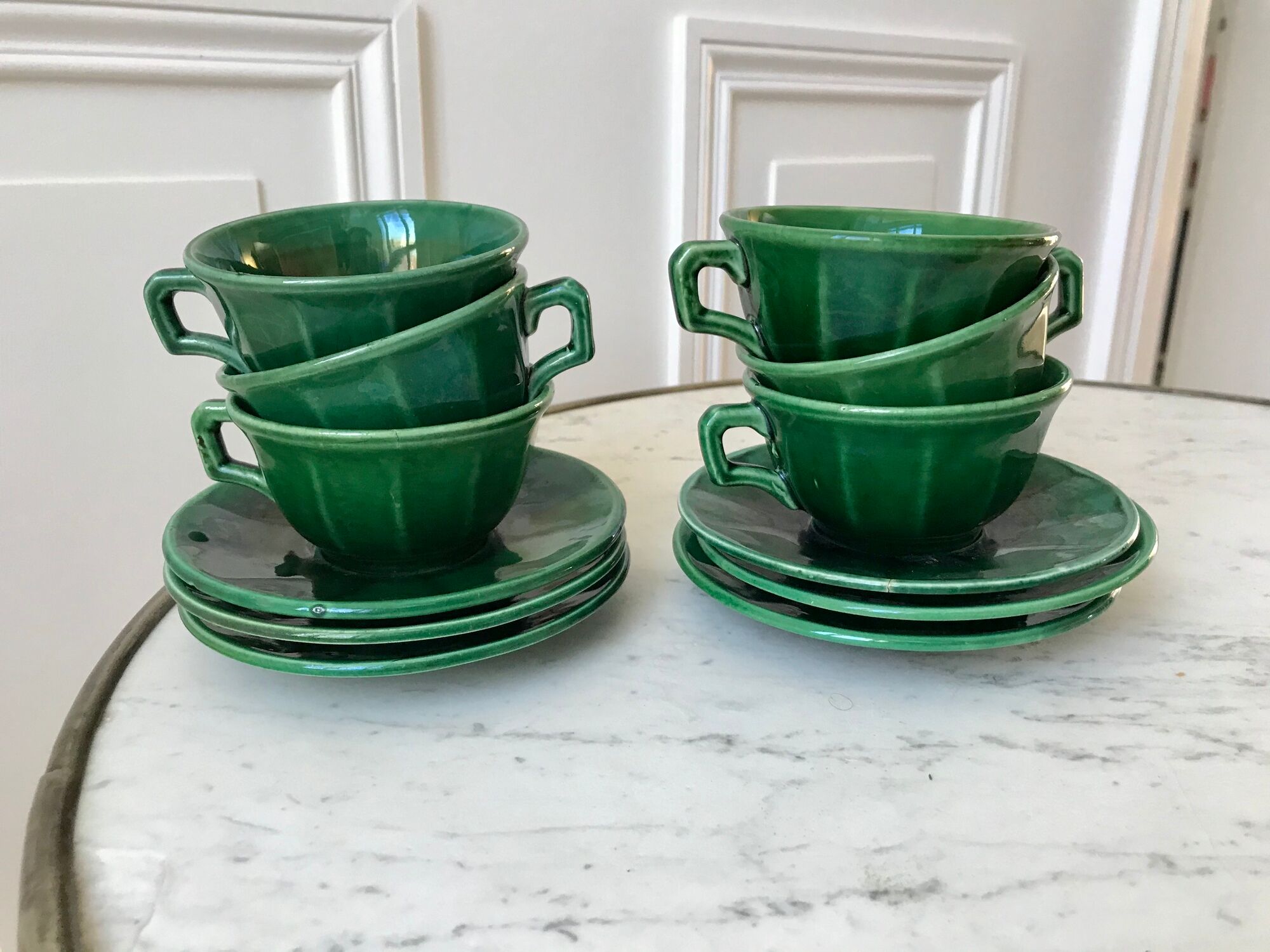 set of 6 cups and sub-cups in green slurry Lunéville 60s