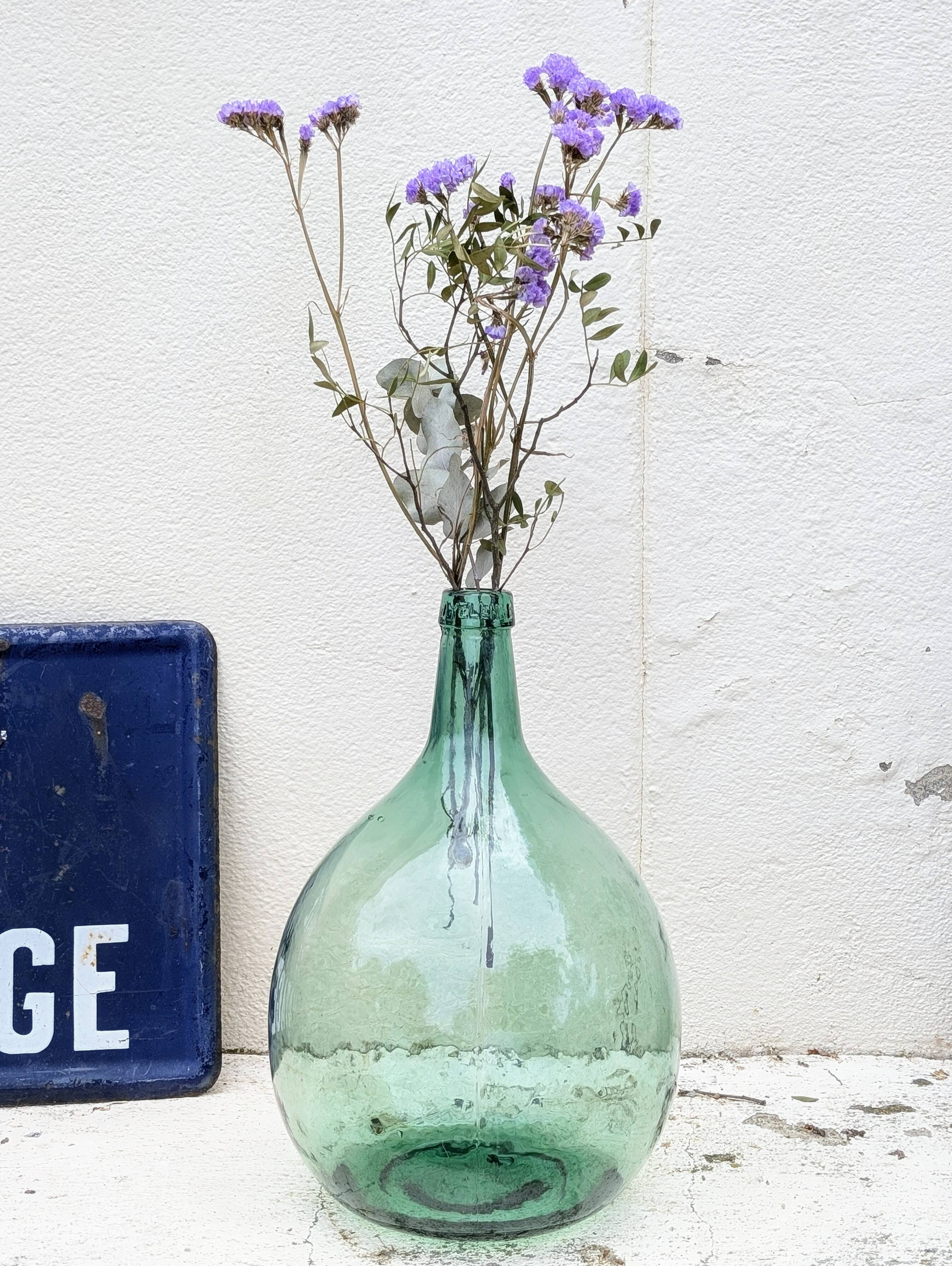 Lady jeanne ayelense