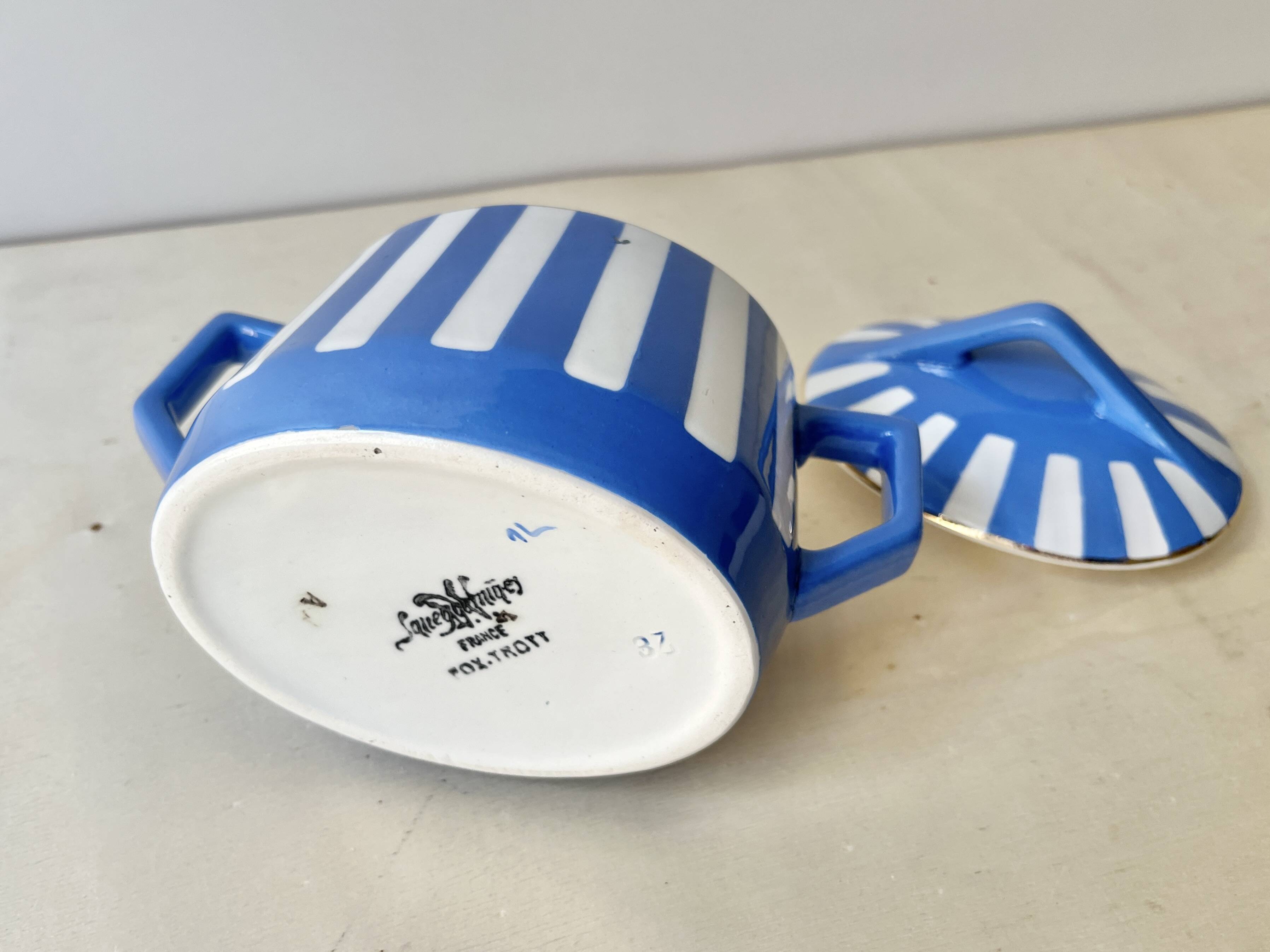 Fox trott sugar bowl from sarreguemines, 1930s, vintage art deco earthenware