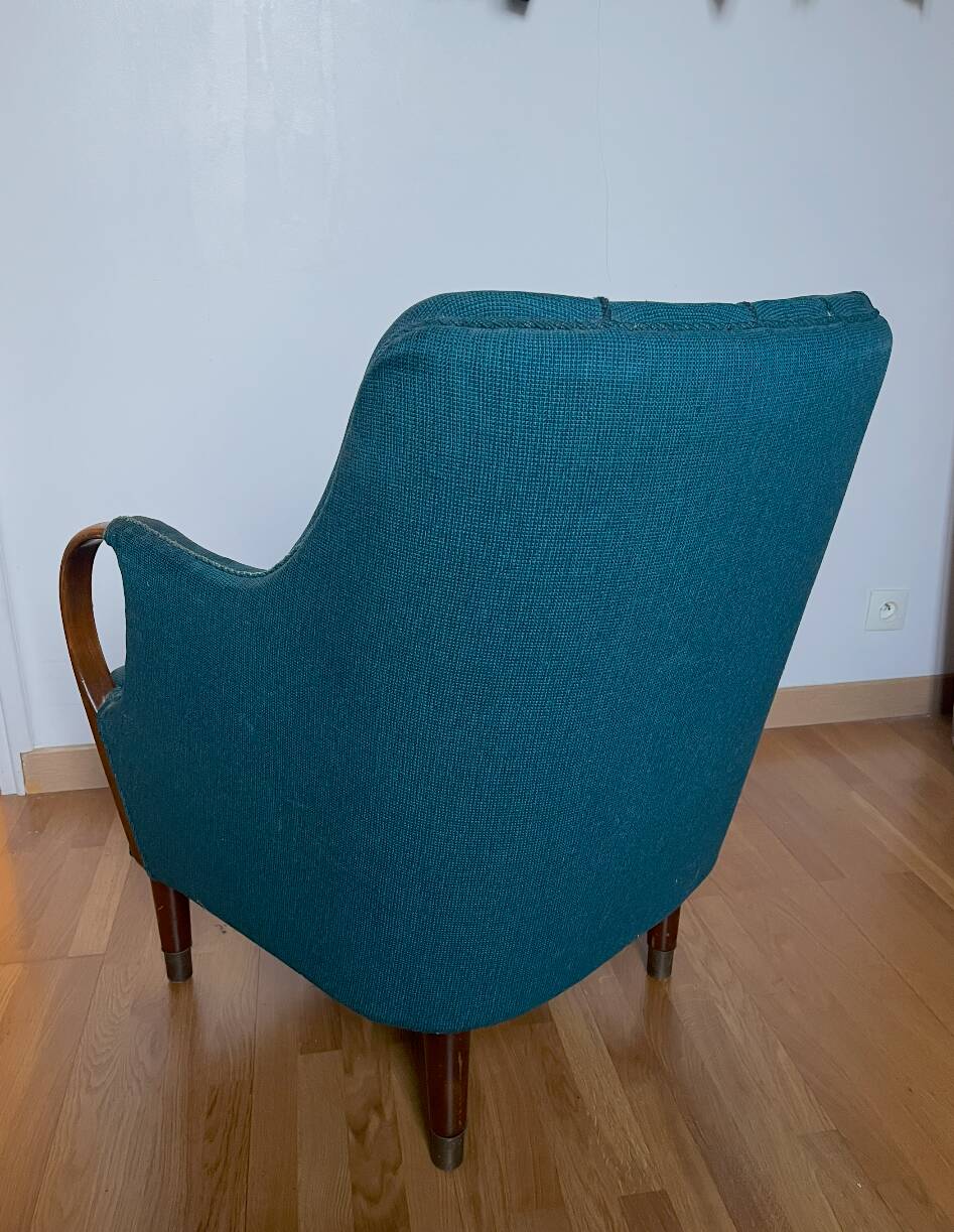 Danish armchair from the 1940s, completely original.
