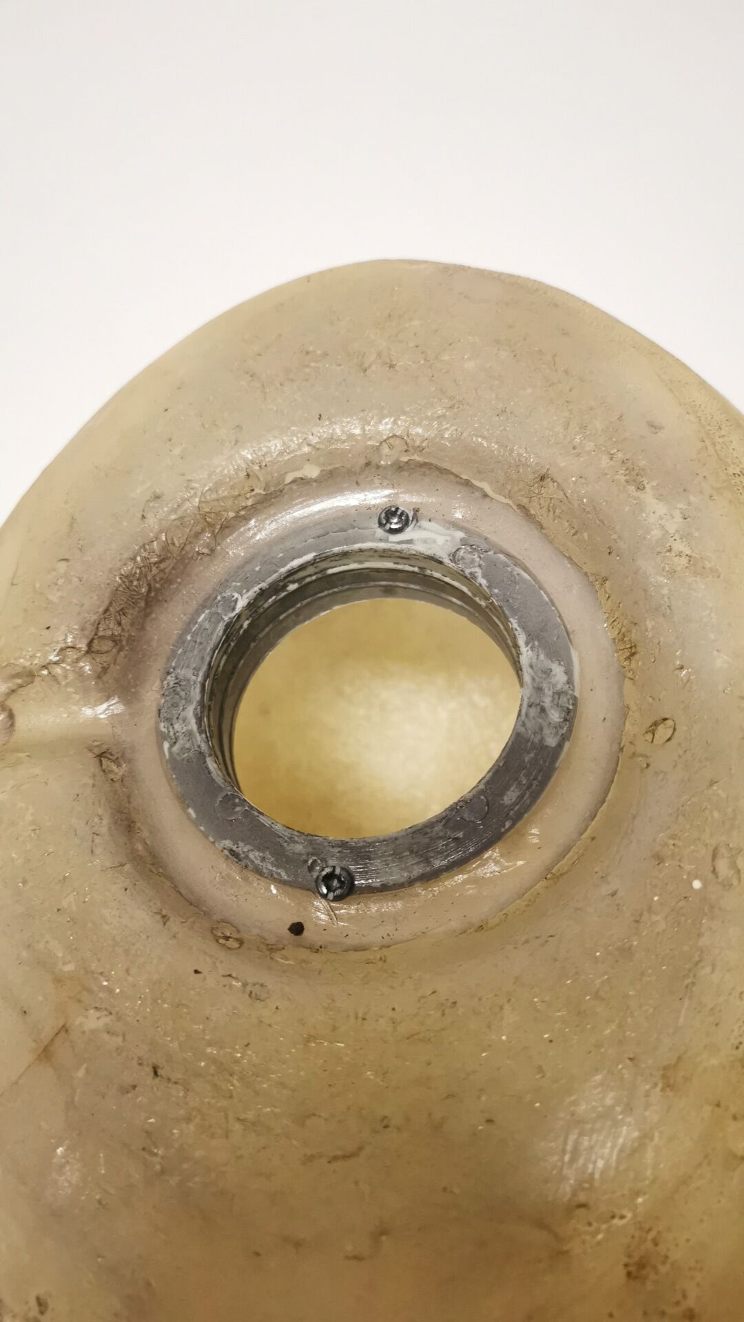 Fiberglass pebble lamp