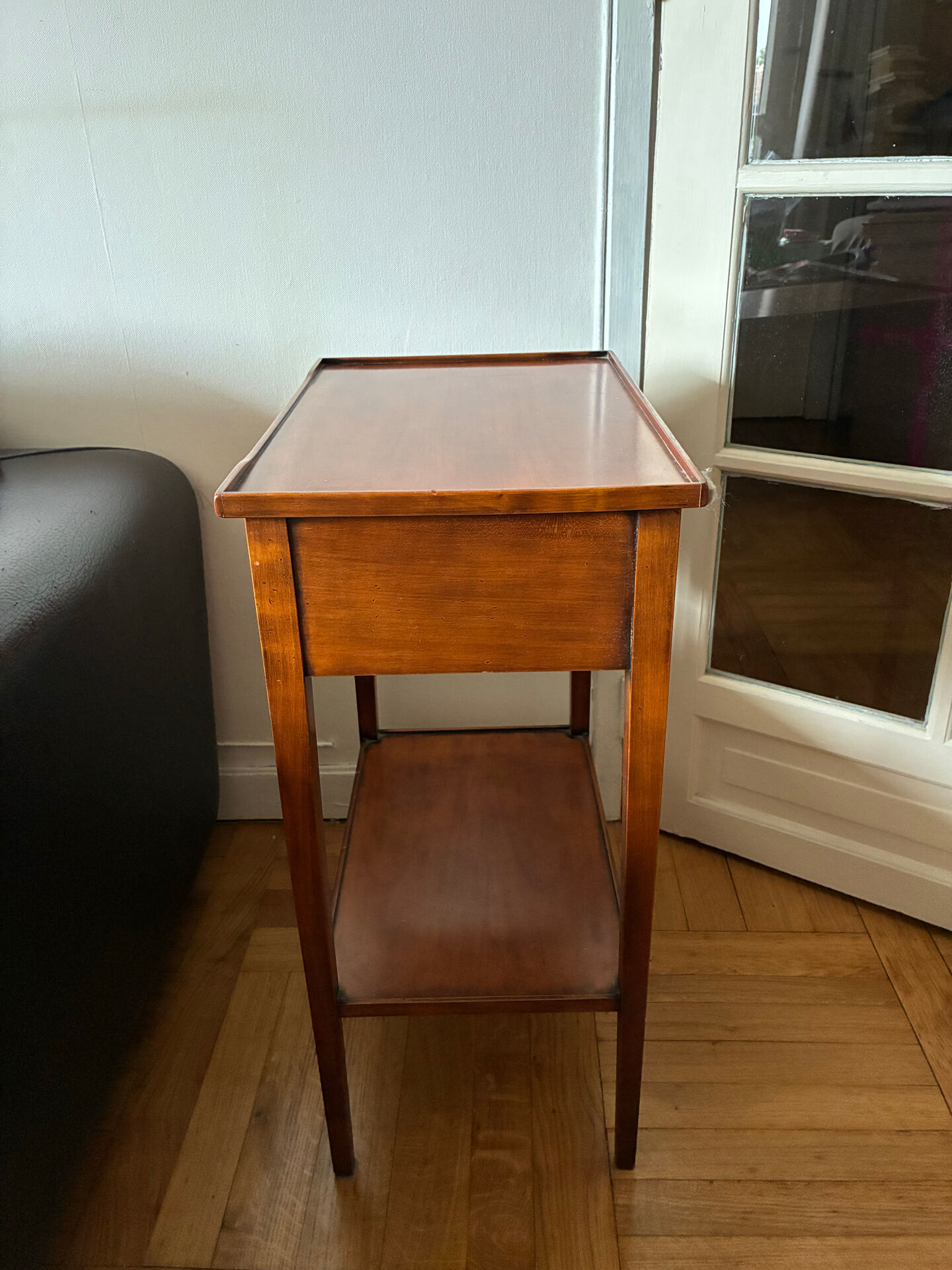 Small console bedside table