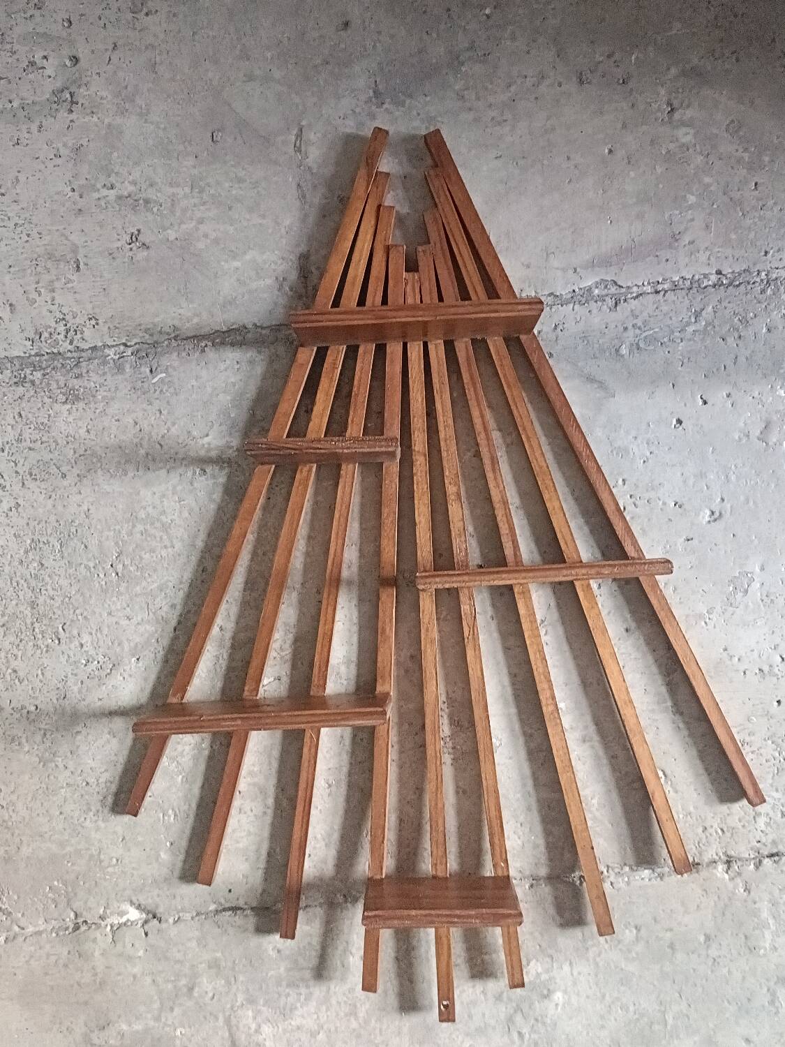 Small vintage fan shelf