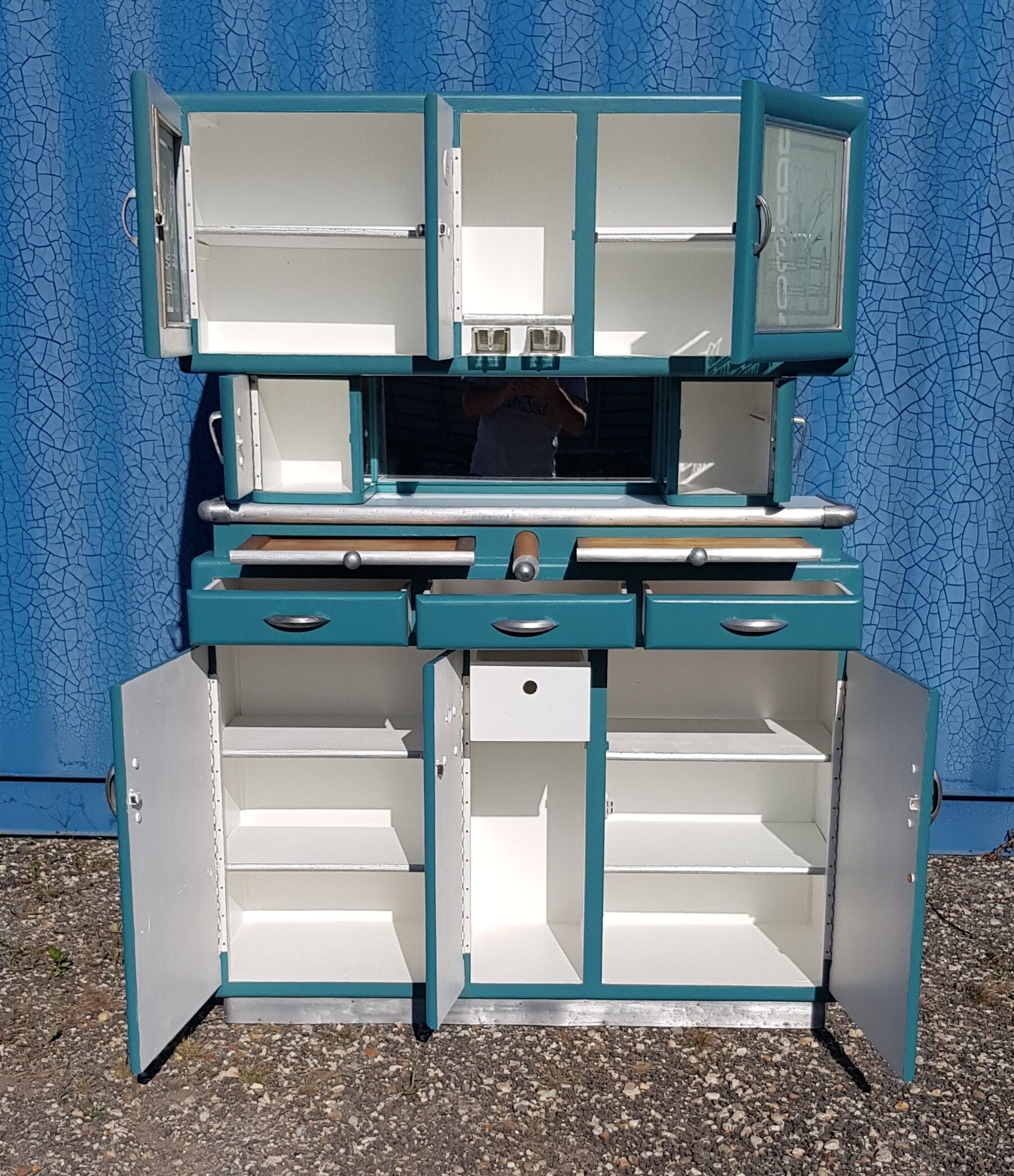 Buffet Mado completely restored and repainted