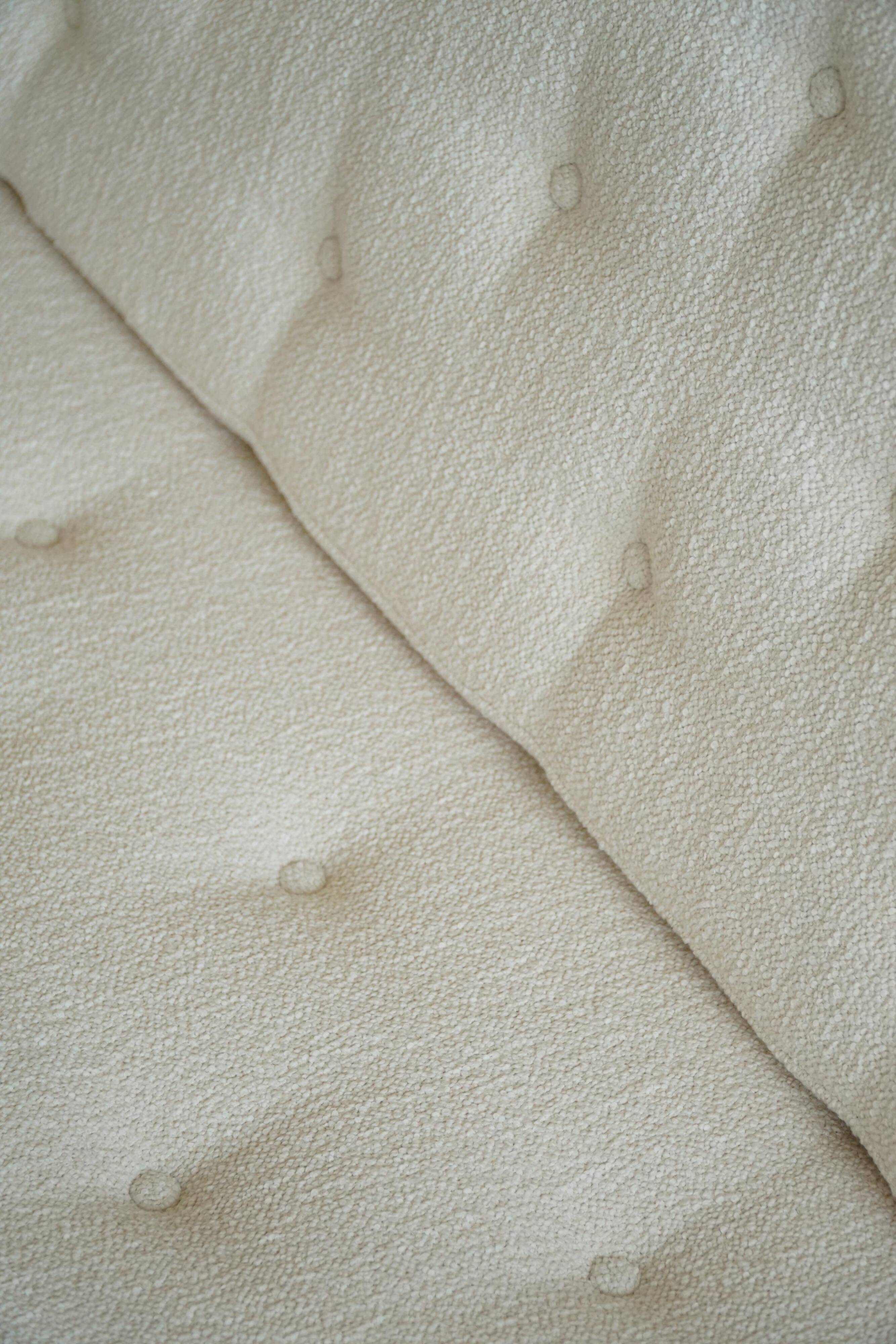 Two-seater canapé Arne Vodder, model Fd 161, reupholstered in boucle, 1950s.