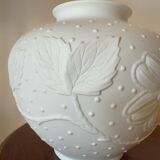 Limoges Ménard de Noblat ball vase