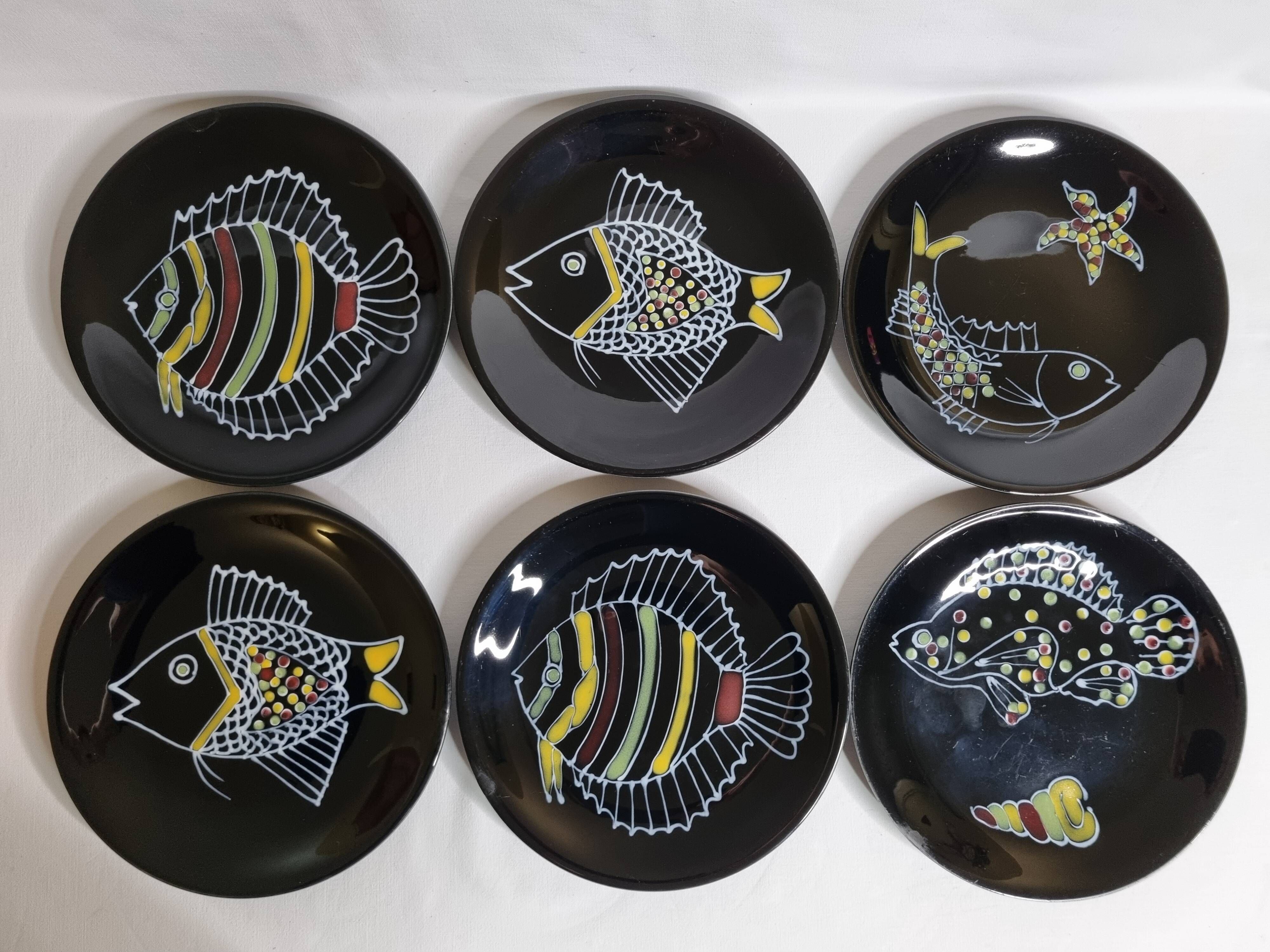 Set of 6 vintage plates with fish decoration after Robert Picault, 1960, 24 cm