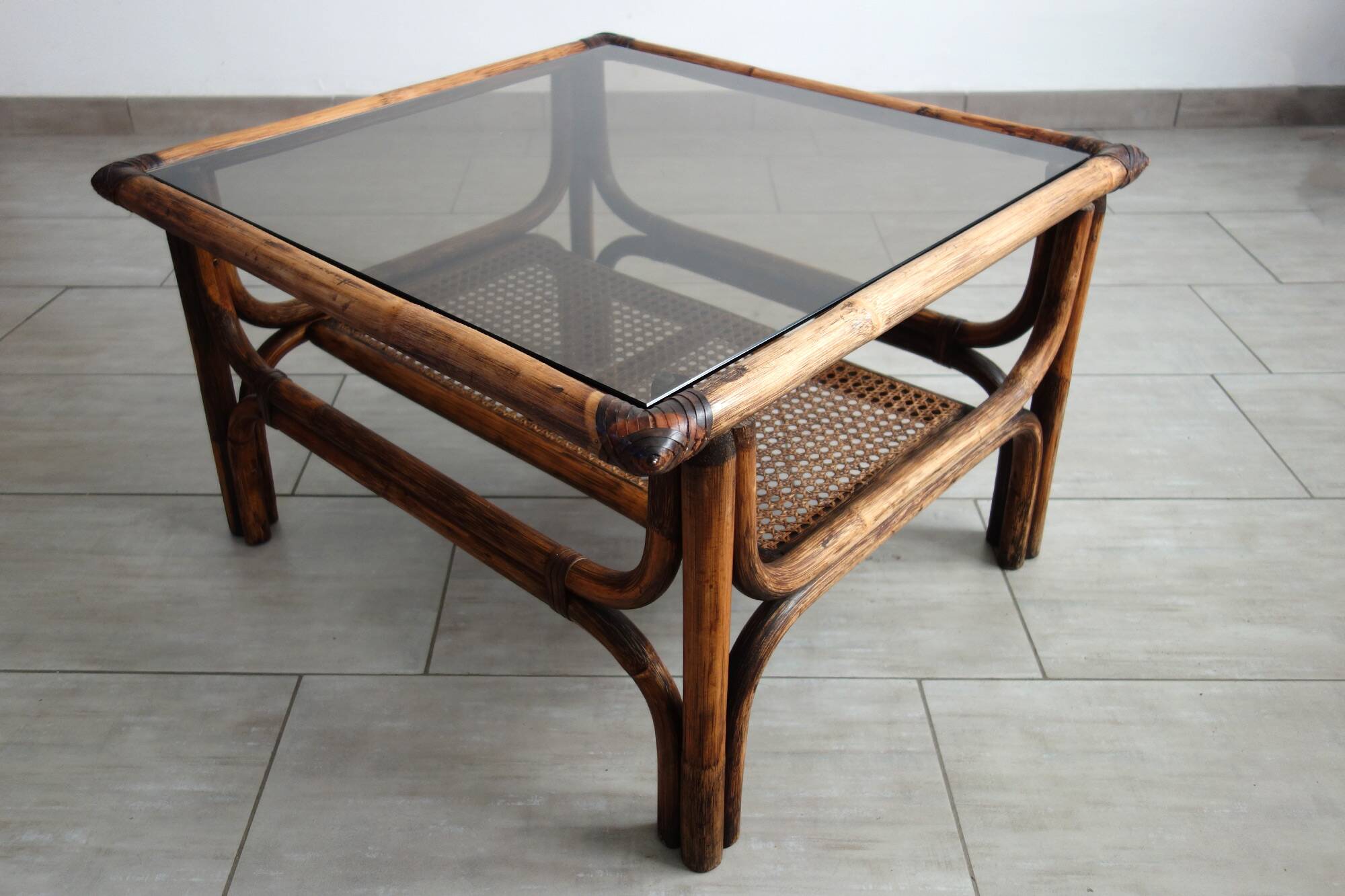 Table basse vintage bambou, rotin et cuir années 60