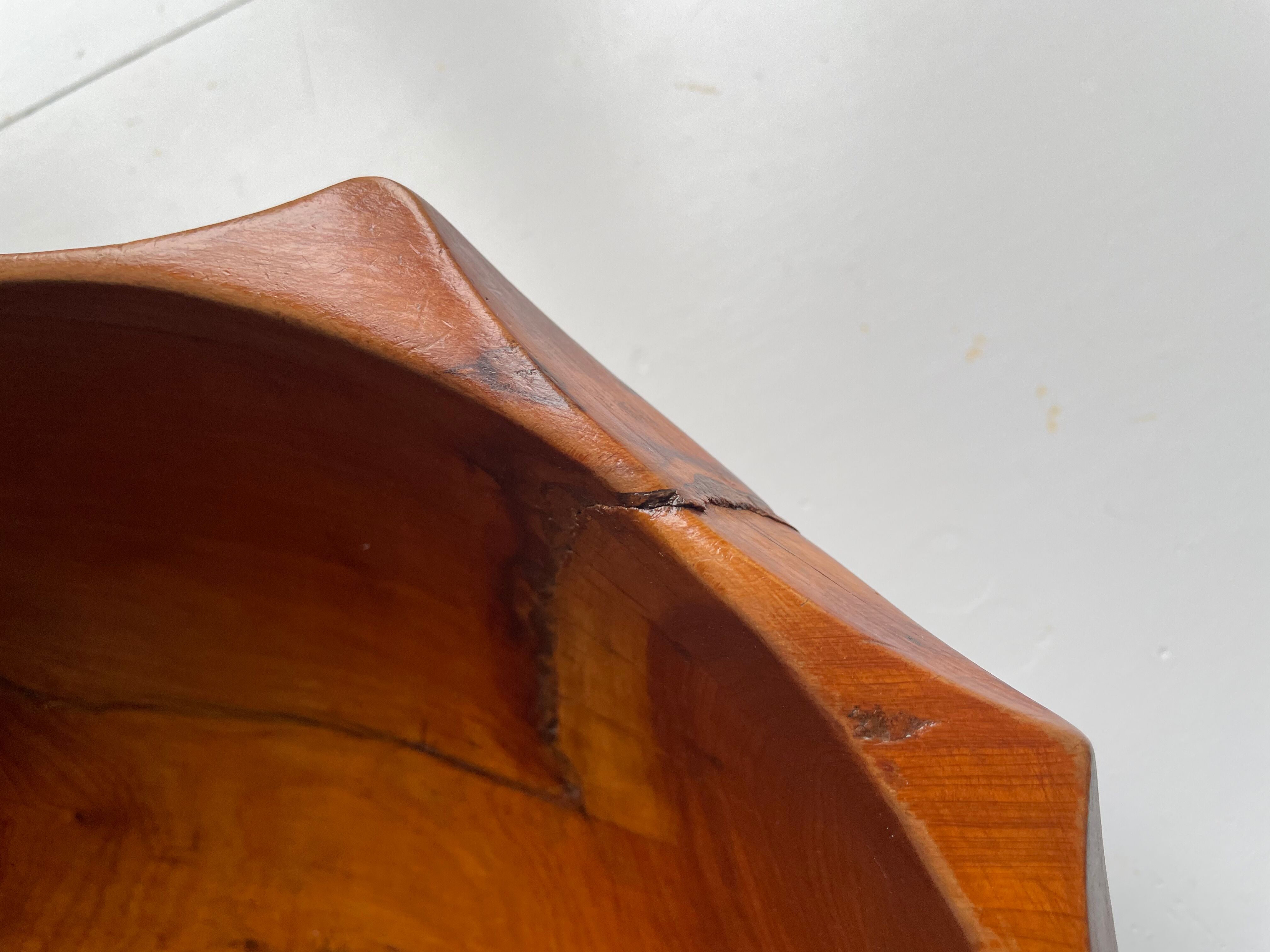 Coupe à fruits en bois biseauté