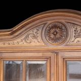 Armoire en noyer vers 1880