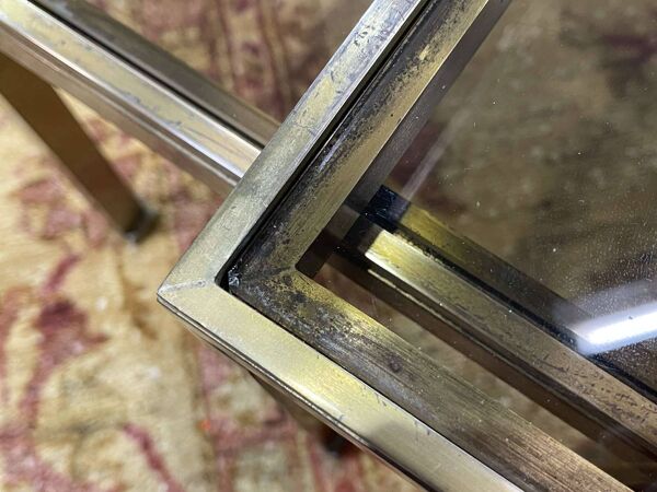 Suite de 3 tables gigognes en laiton par Guy Lefevre pour la Maison Jansen