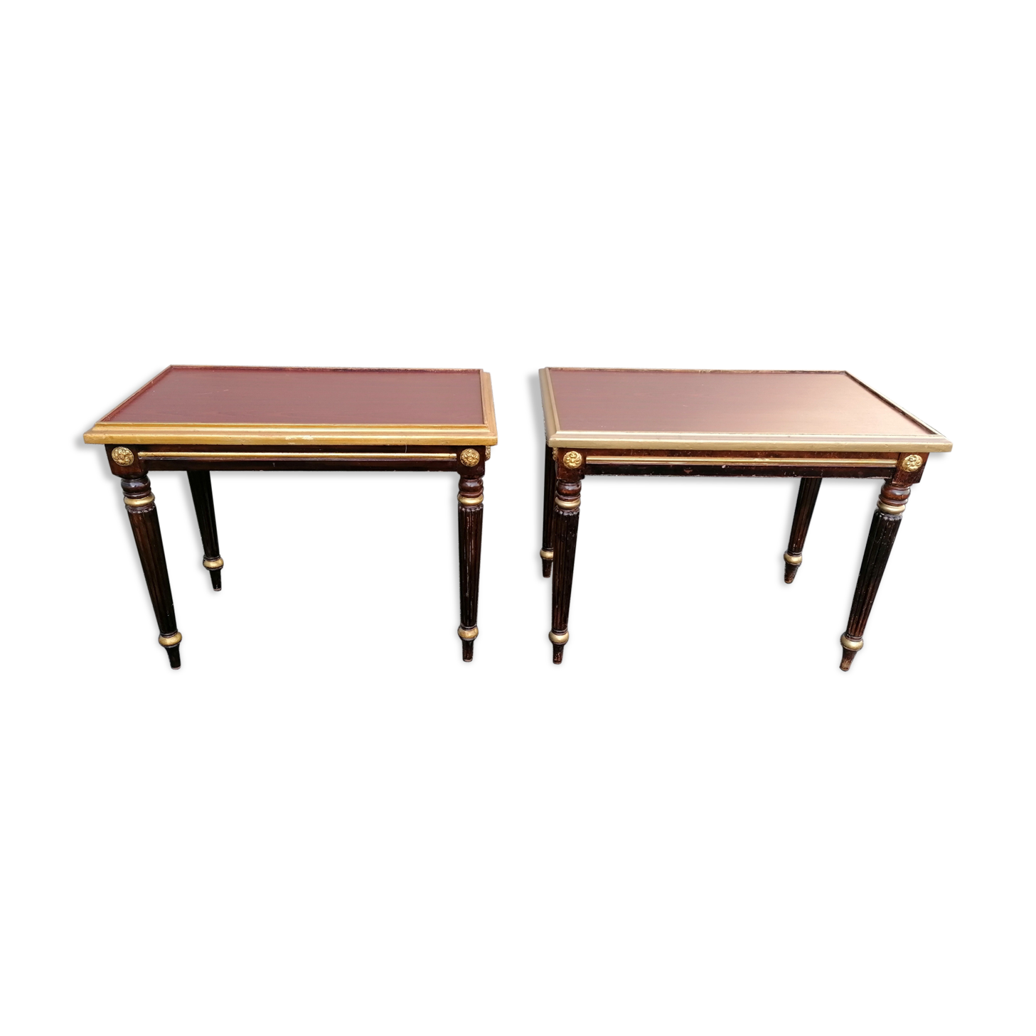 Paire de tables d'appoint