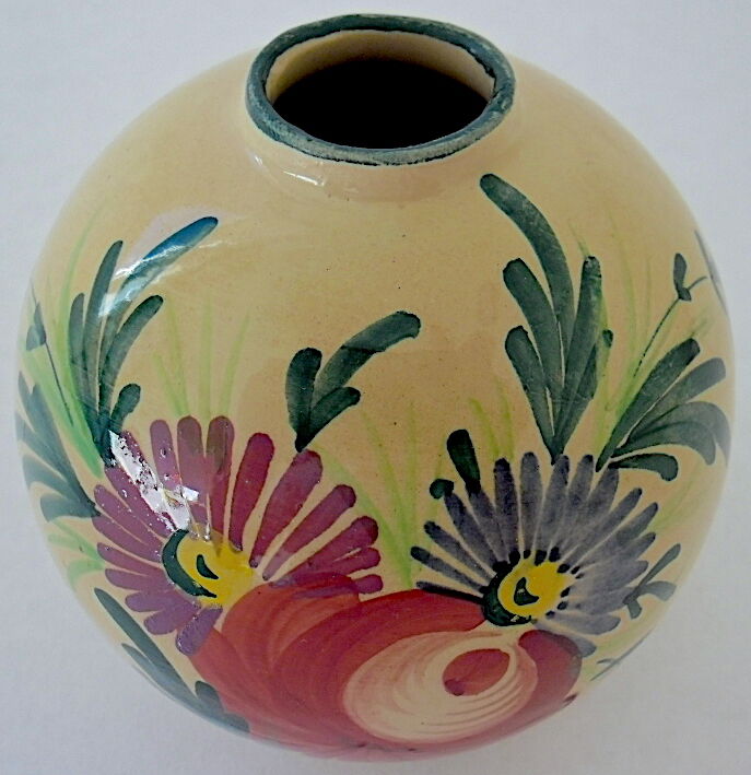 Vase "ball" decorated floral in polychrome earthenware glazed by Saint-Clement