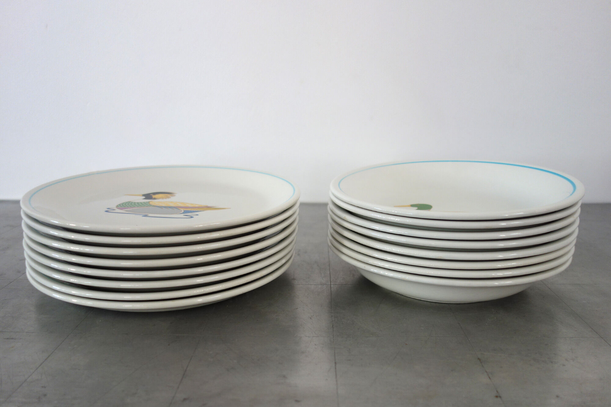 Set of 8 hollow plates Ceraminter, Italy