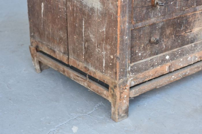 Rustic established commod with early 19th century vice