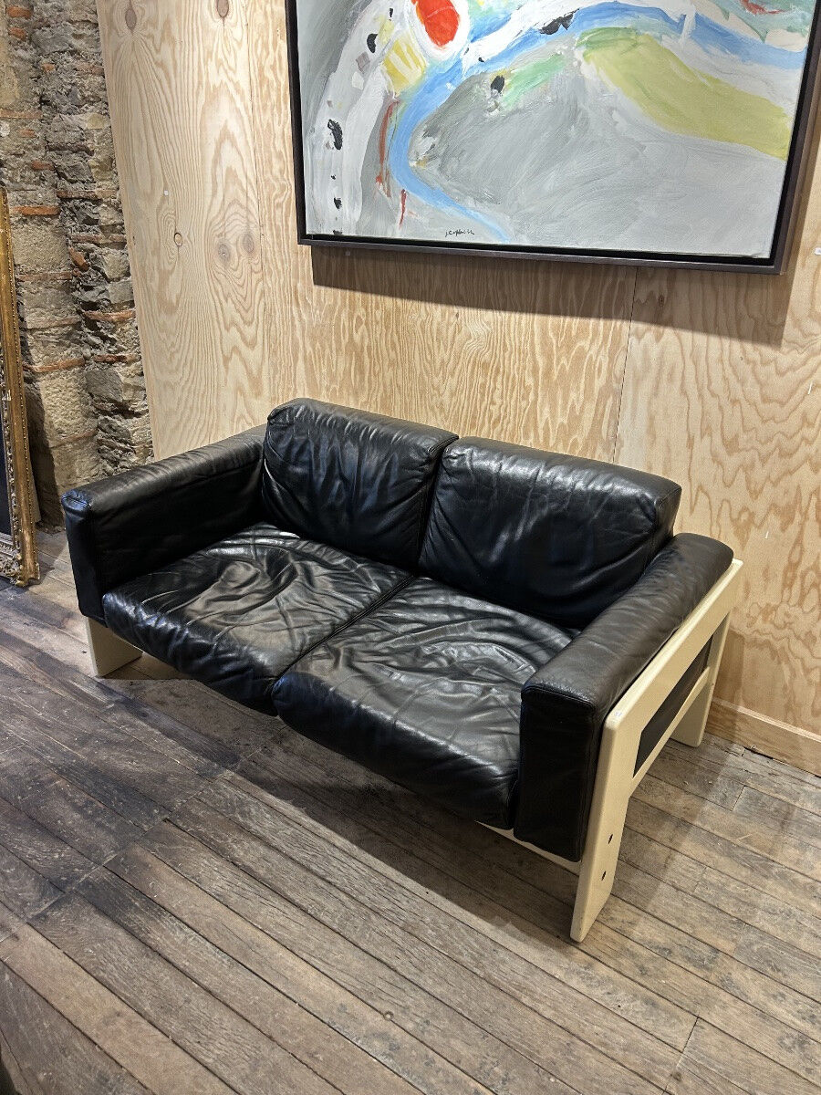 Bastiano sofa and armchair by Afra & Tobia Scarpa