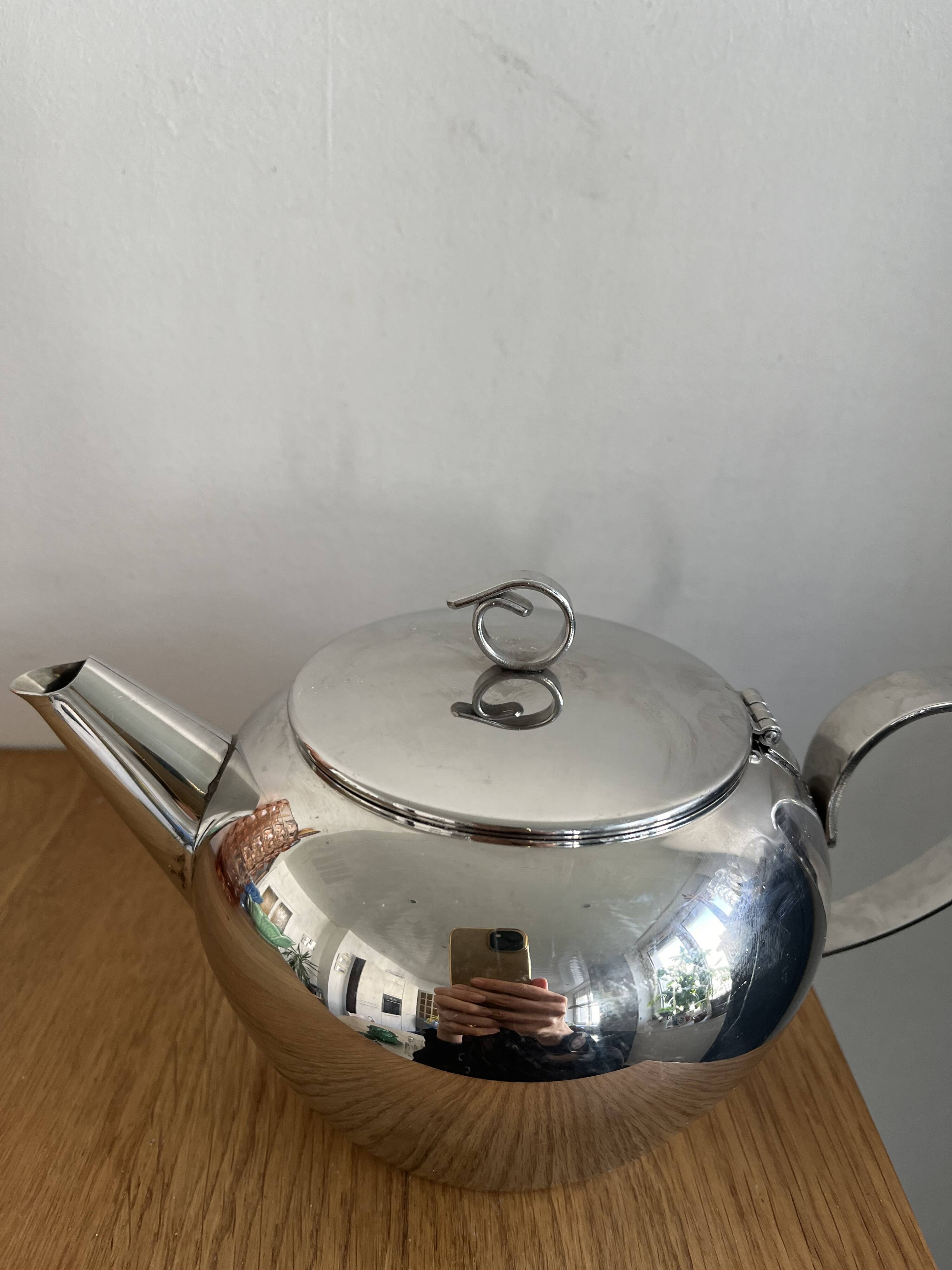 Vintage 70s stainless steel teapot