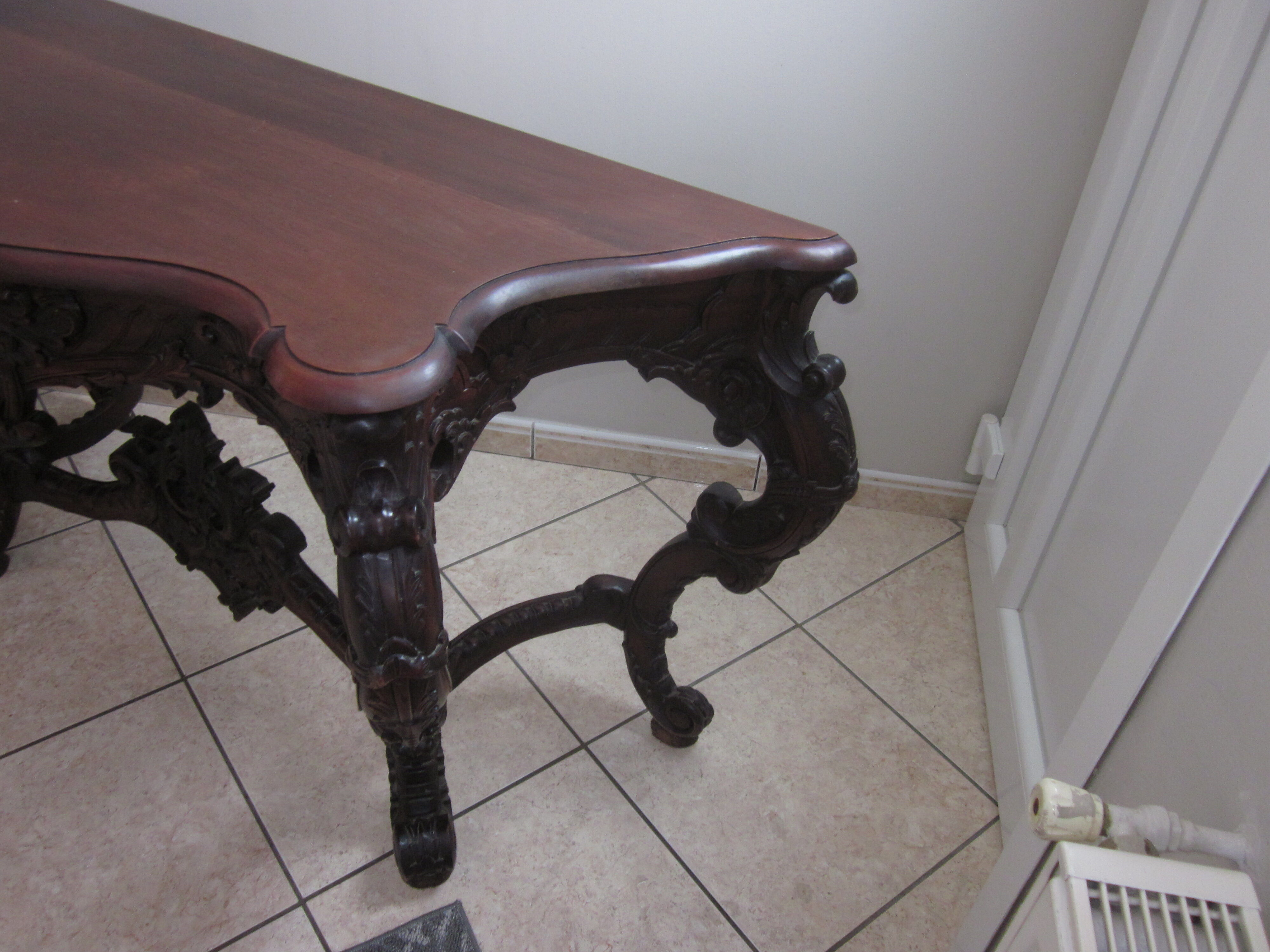 Rockery style console