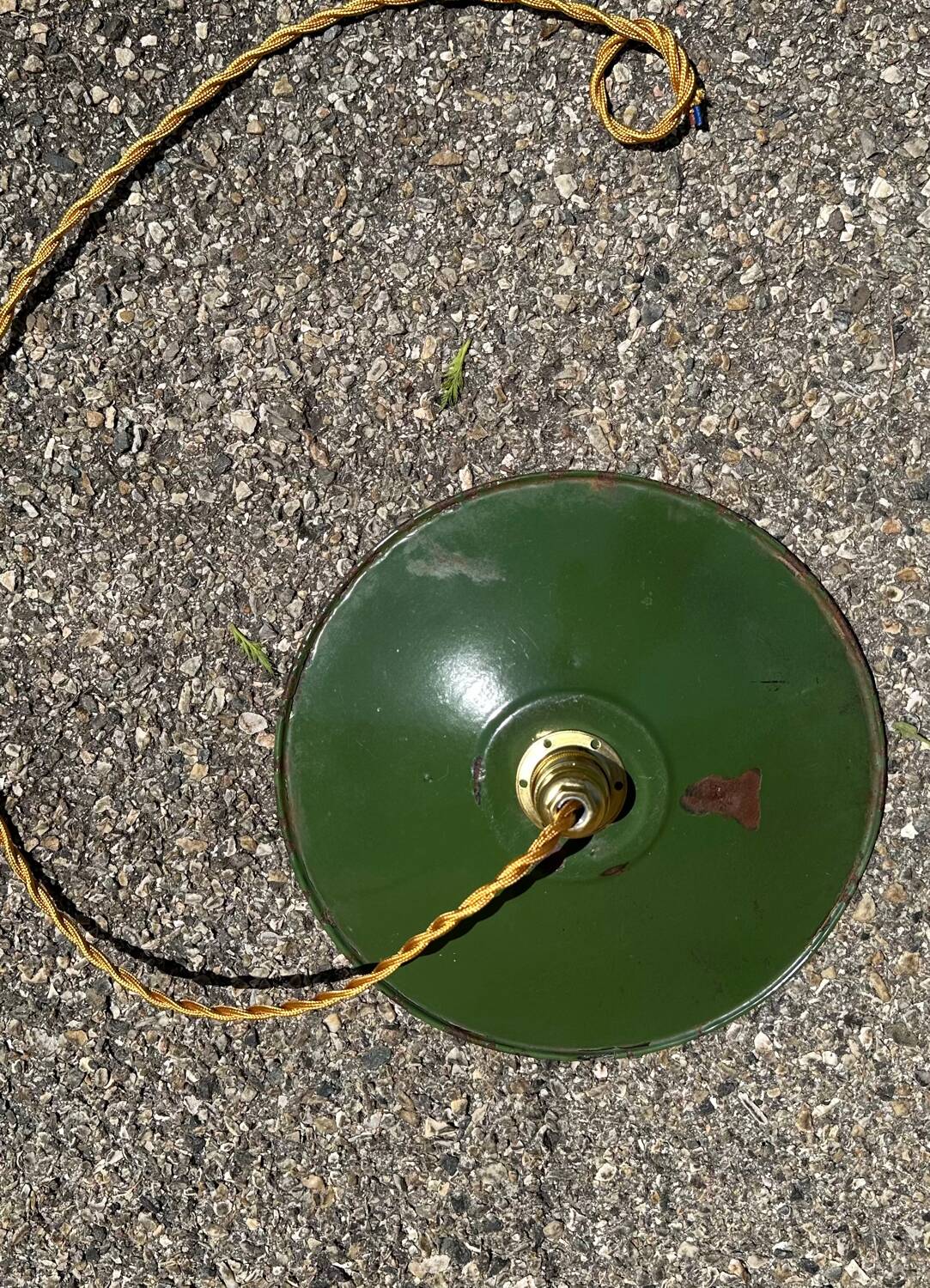 Vintage retro style enamelled sheet metal farmhouse pendant light