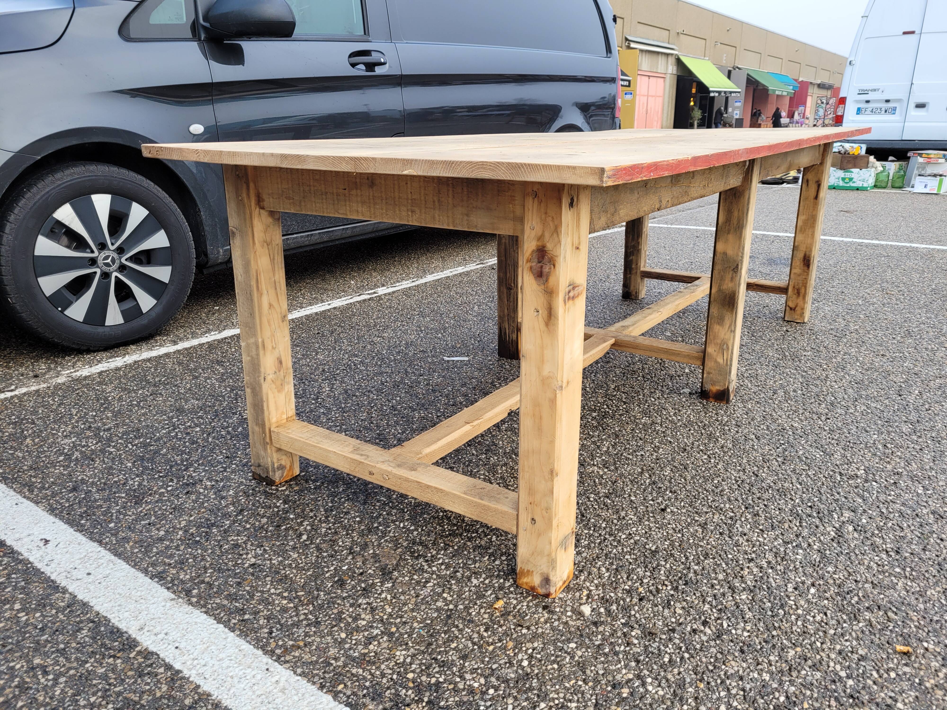 Large table of trade, factory, fir, draper table
