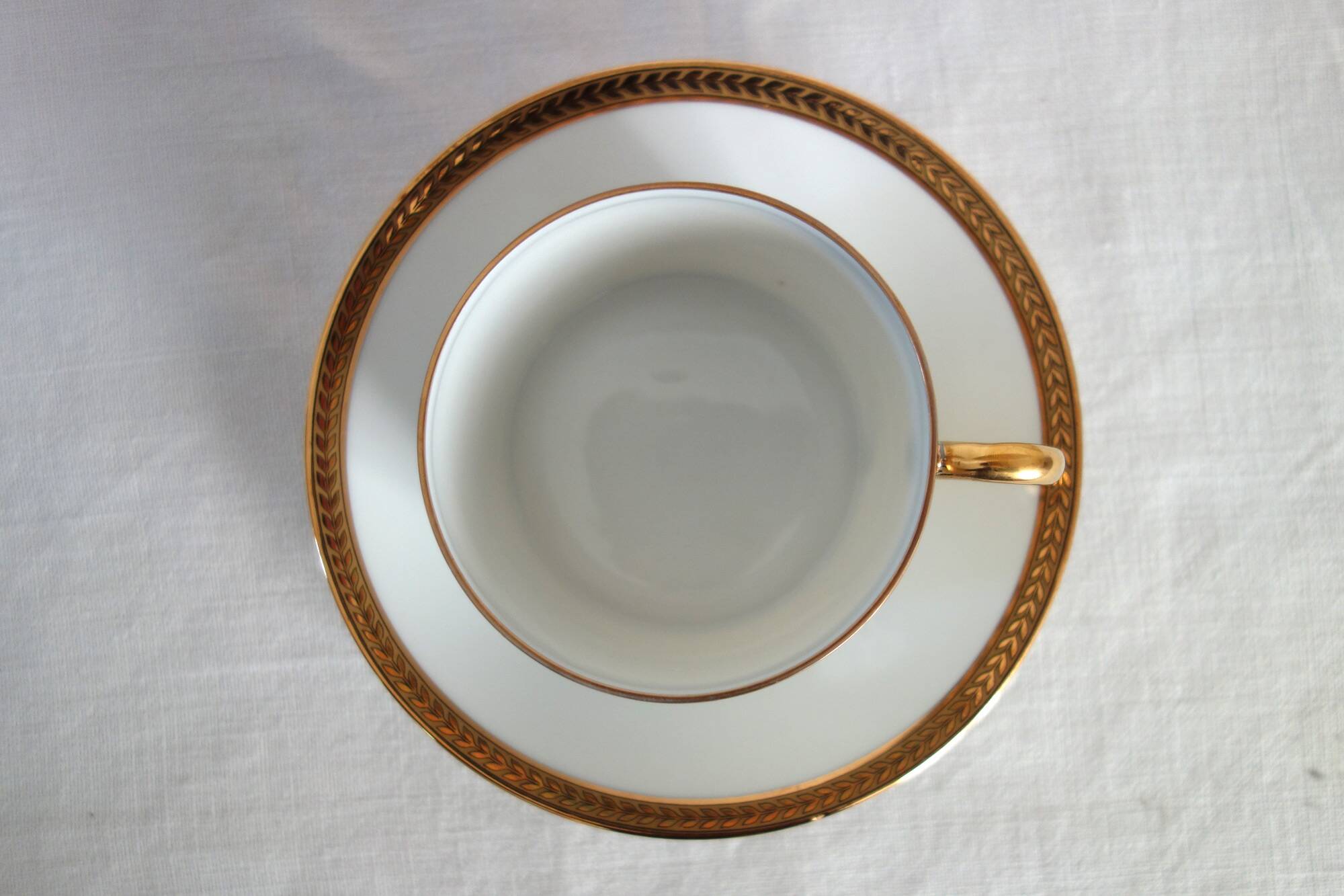 6 cups and saucers Limoges Robert Haviland, mid-20th century