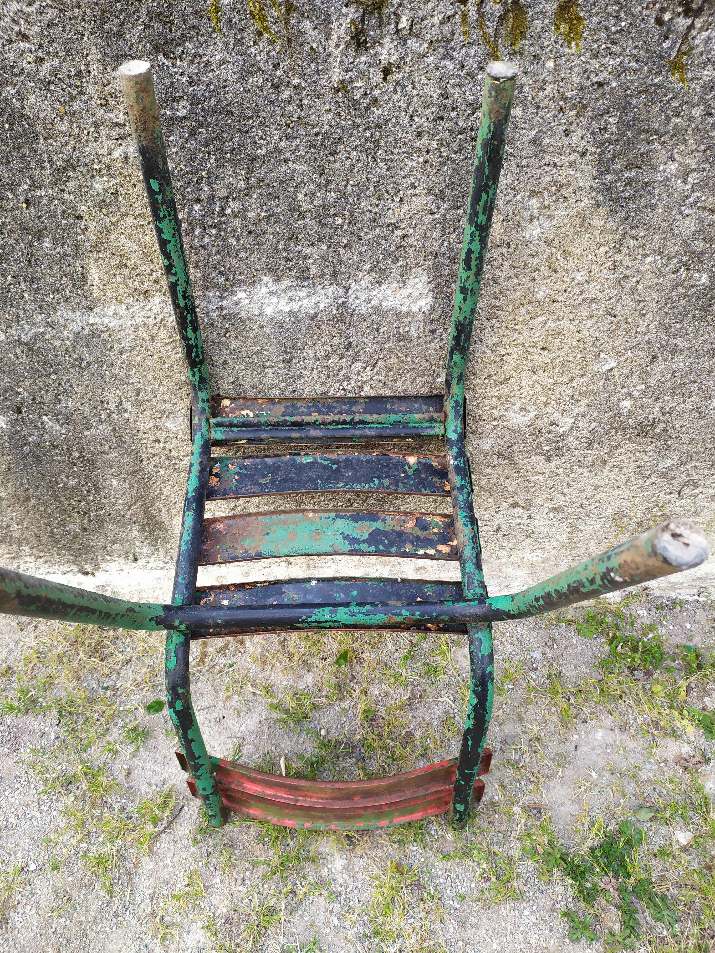 Iron garden chair