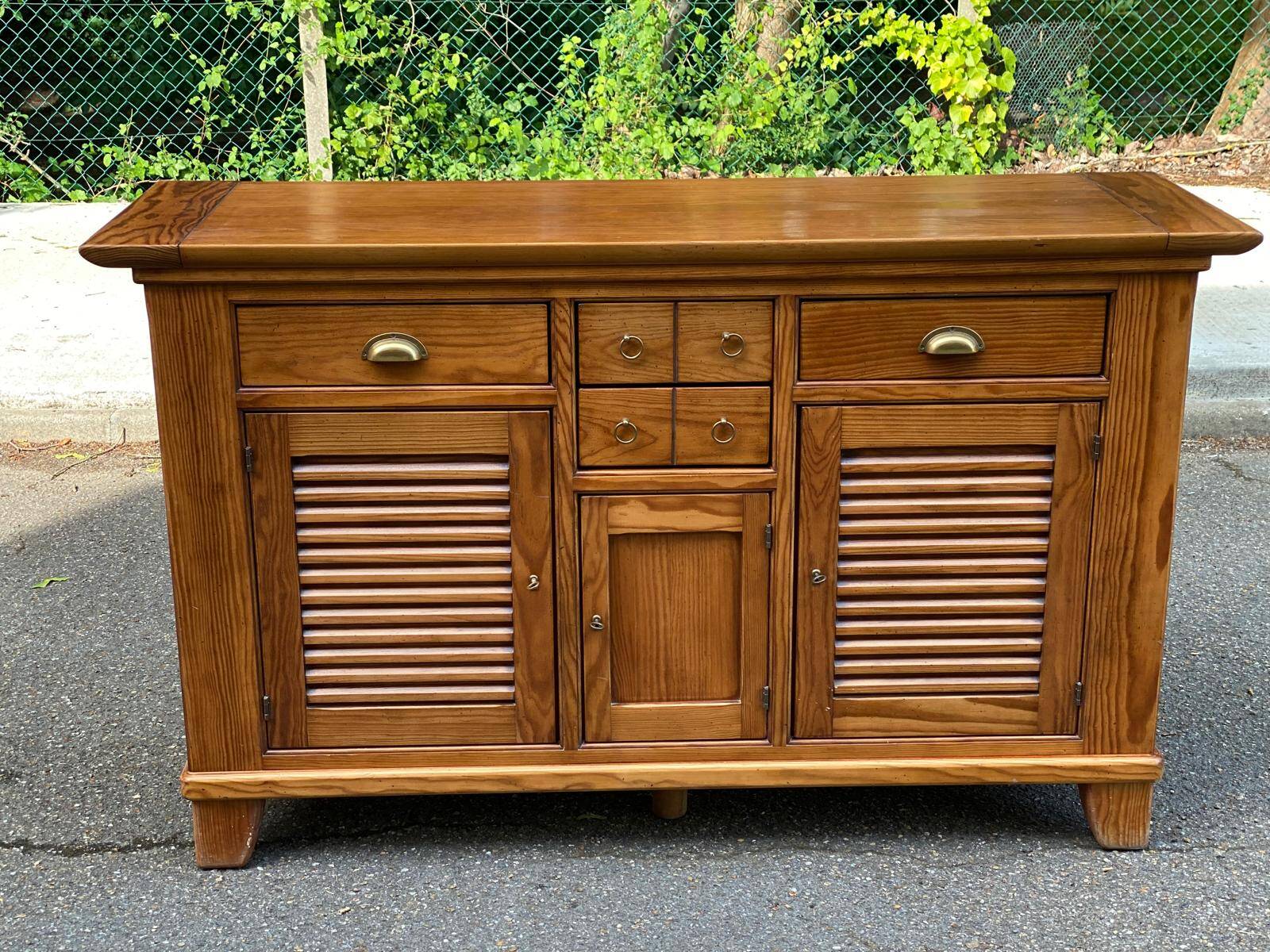 Scandinavian solid wood sideboard with 3 doors and 6 drawers, 160 cm